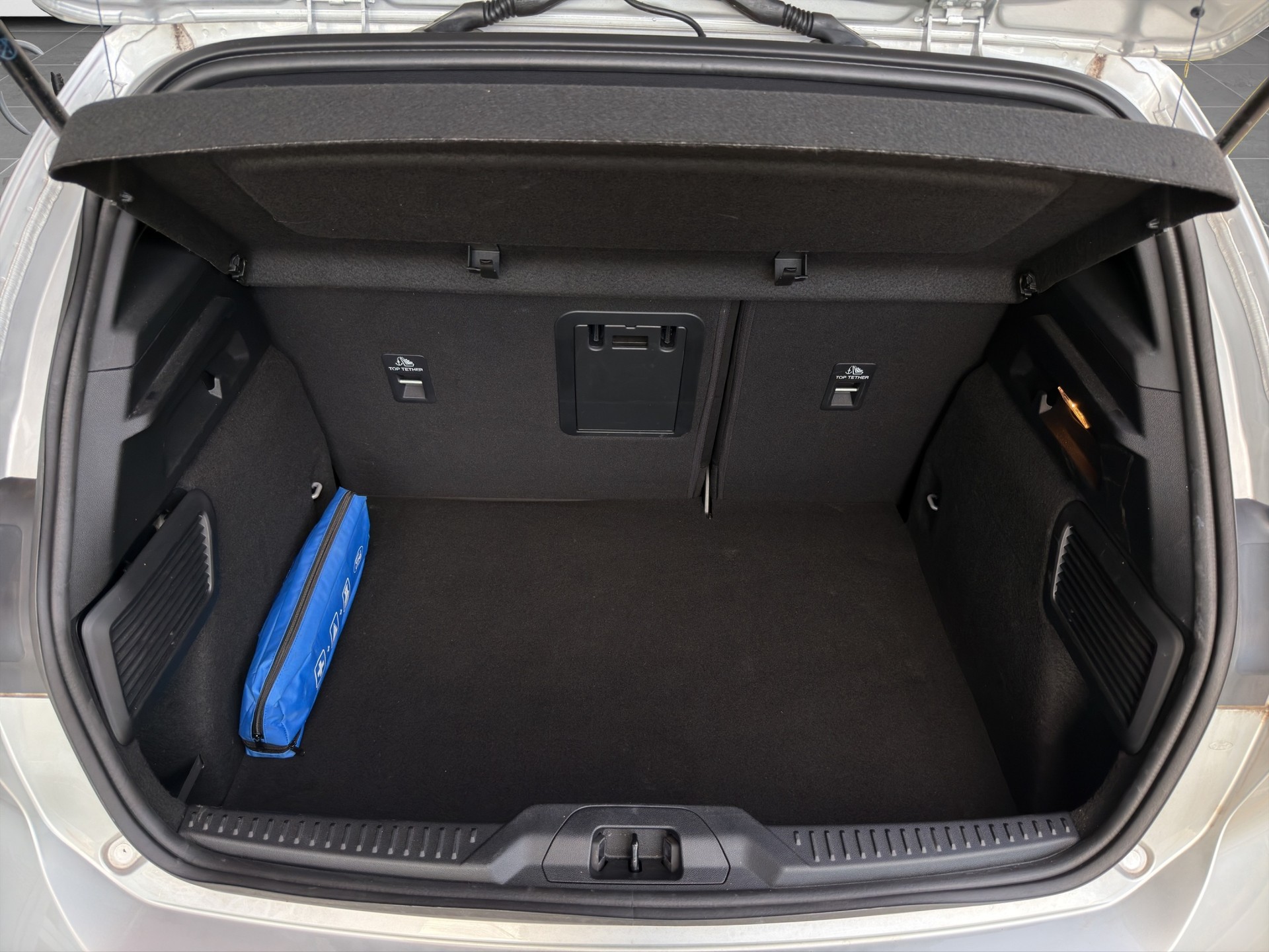 FORD Focus 1.0 MHEV ST-Line X Automat-image-12