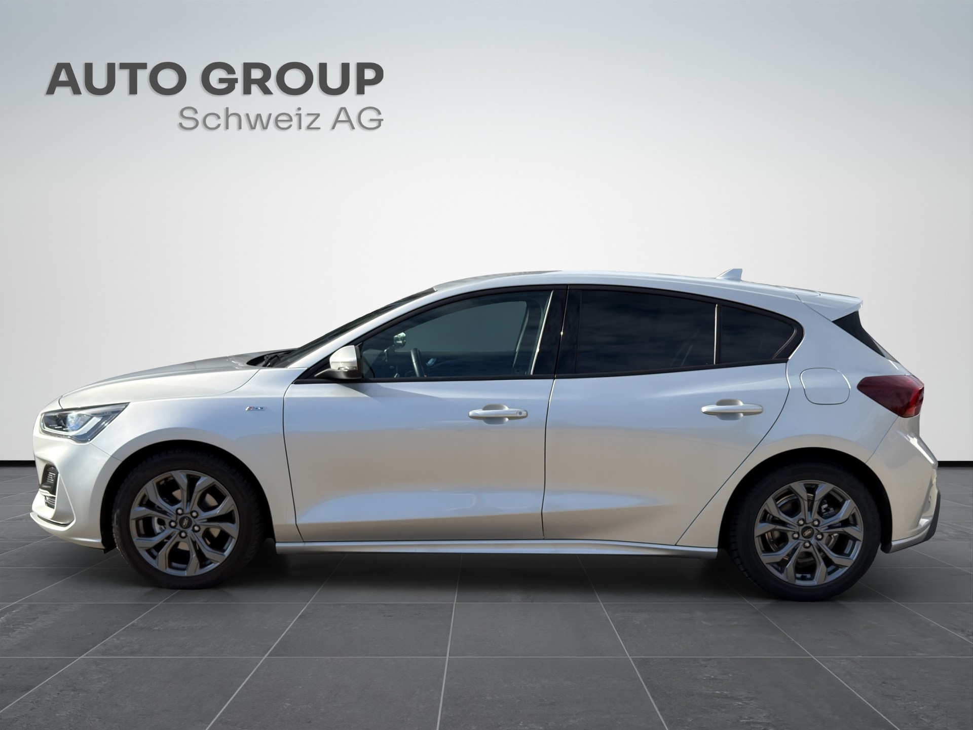 FORD Focus 1.0 MHEV ST-Line X Automat-showroom-element-1