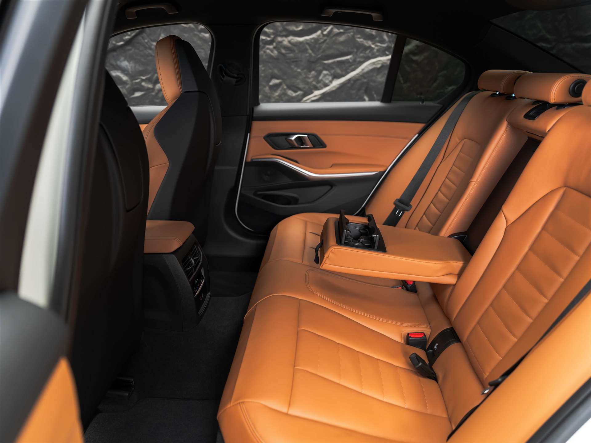 BMW M340d xDrive 48V Steptronic M Sport Pro *Facelift*Head-Up*Ambientebeleuchtung*-image-14