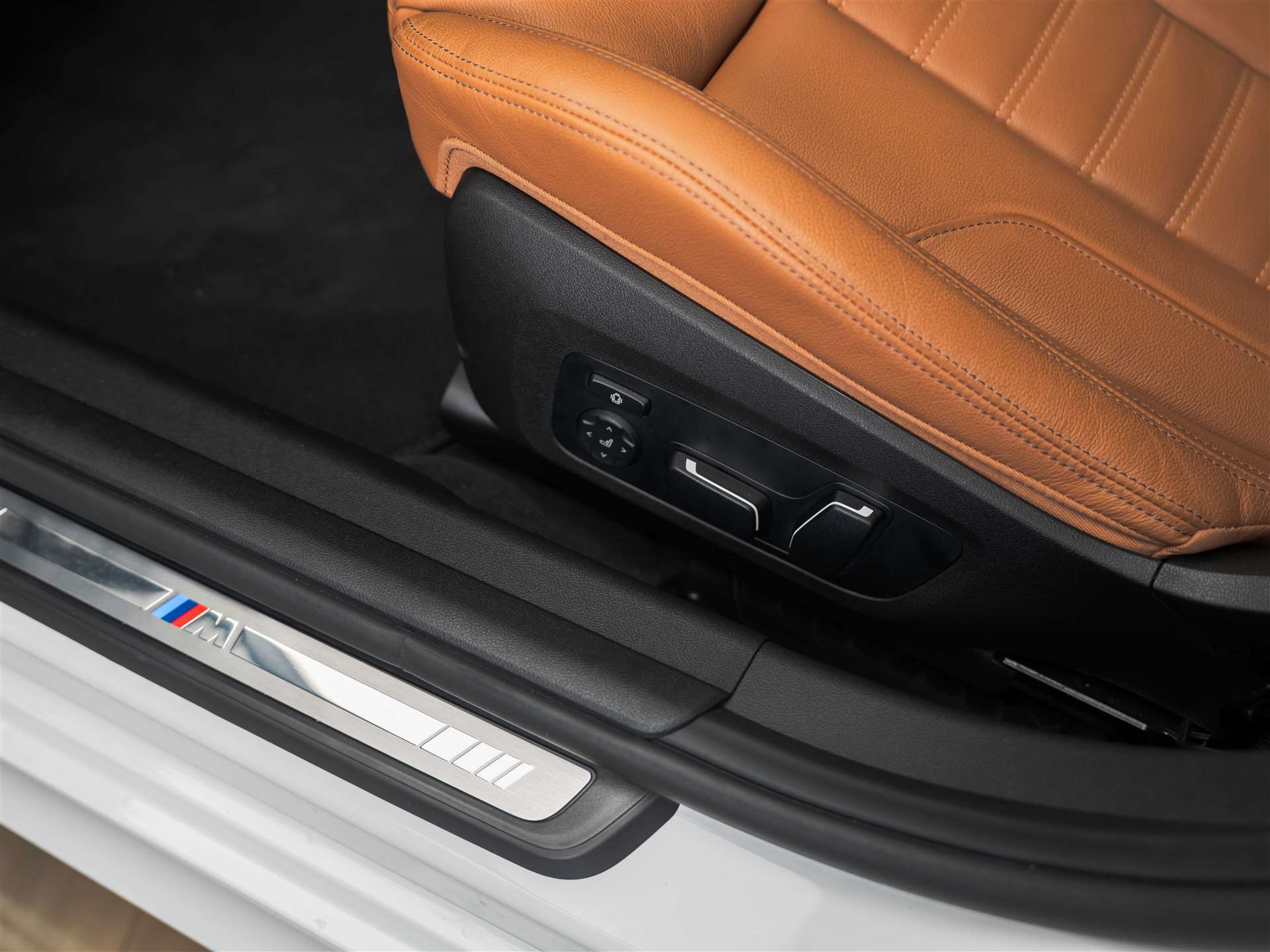 BMW M340d xDrive 48V Steptronic M Sport Pro *Facelift*Head-Up*Ambientebeleuchtung*-image-26