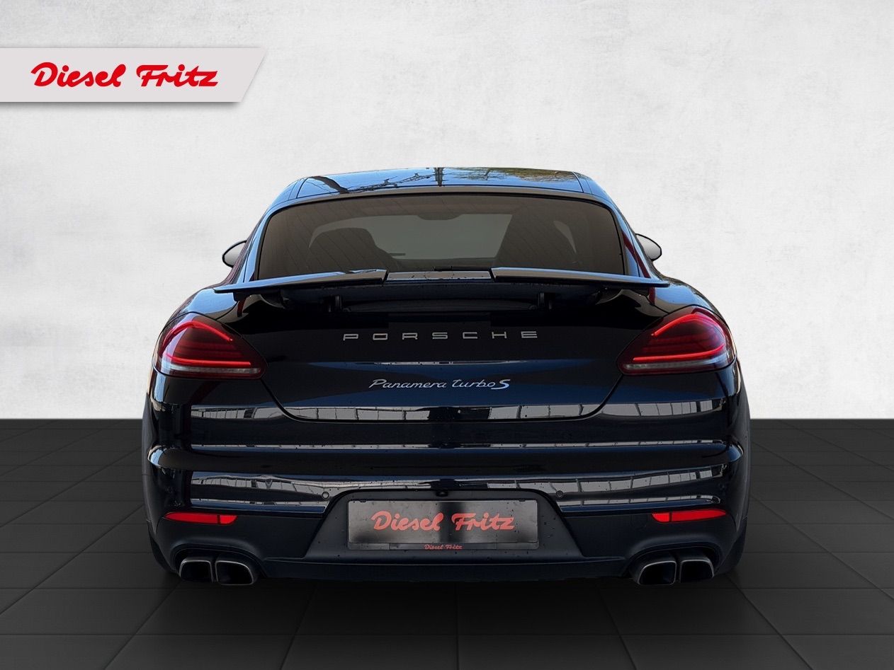 PORSCHE Panamera Turbo S 4.8 PDK-showroom-element-3