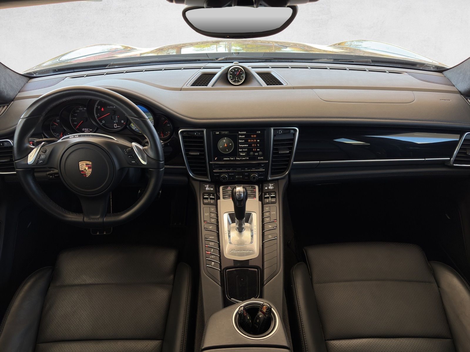 PORSCHE Panamera Turbo S 4.8 PDK-image-10