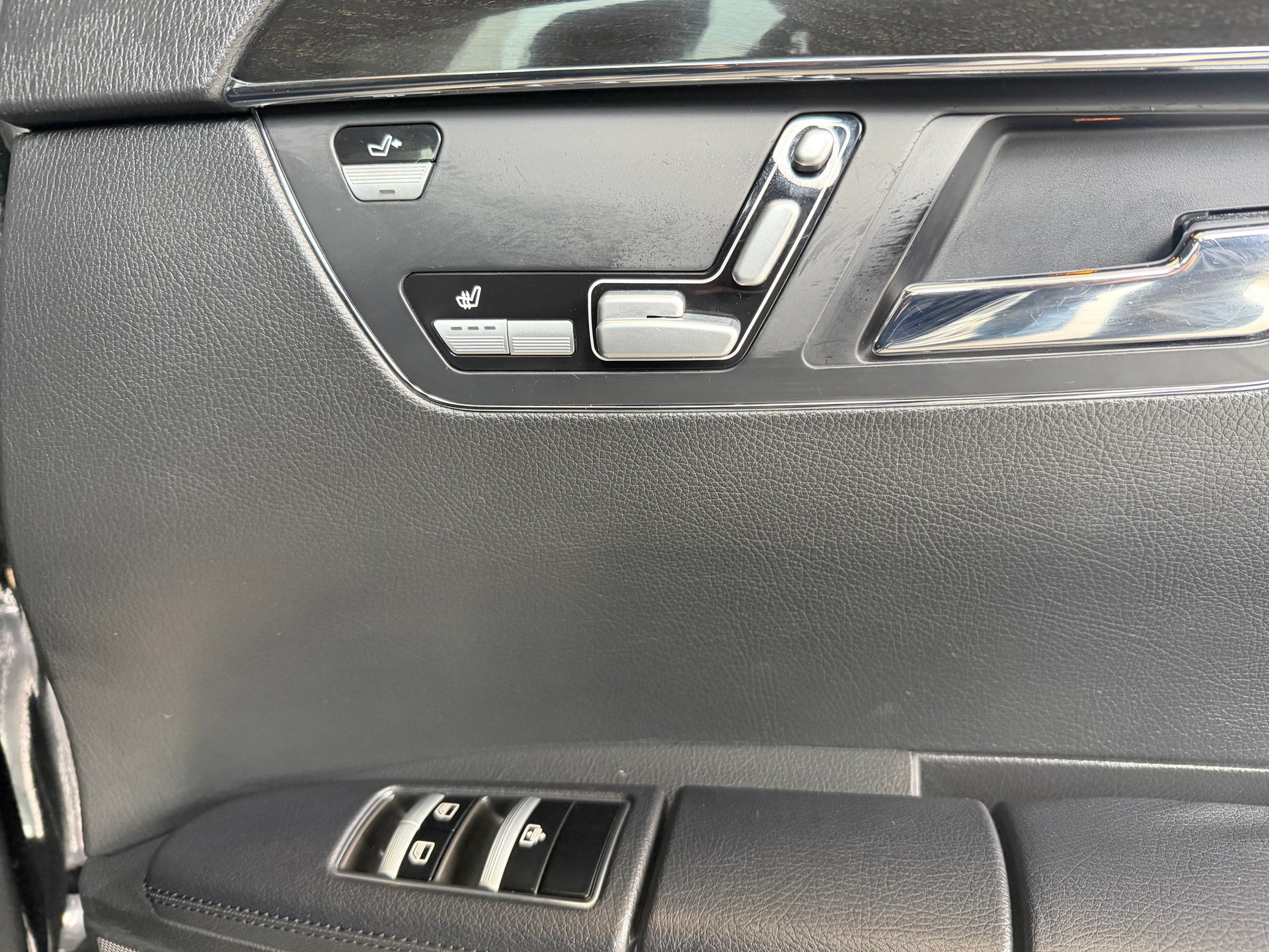 MERCEDES-BENZ S 350 L BlueEfficiency SS 4Matic 7G-Tronic-image-10