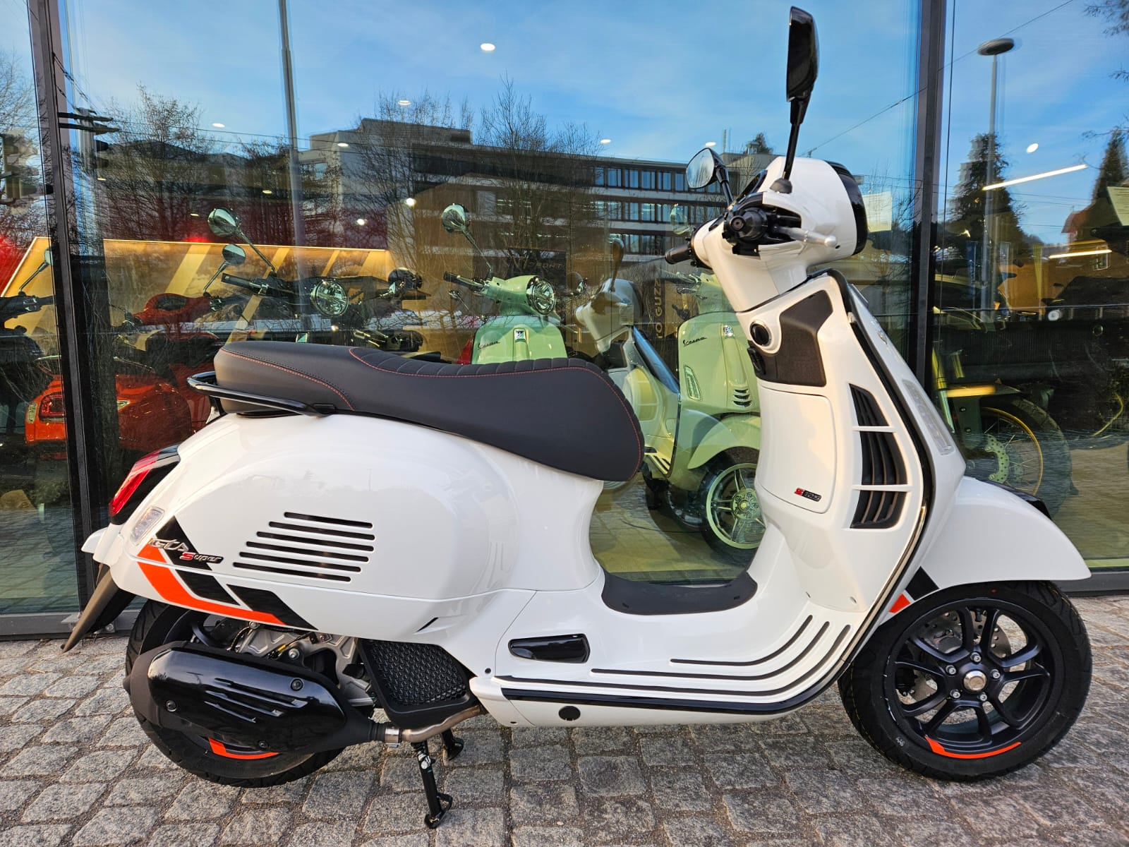 PIAGGIO Vespa GTS 310 Super Sport RST E5+-image-1