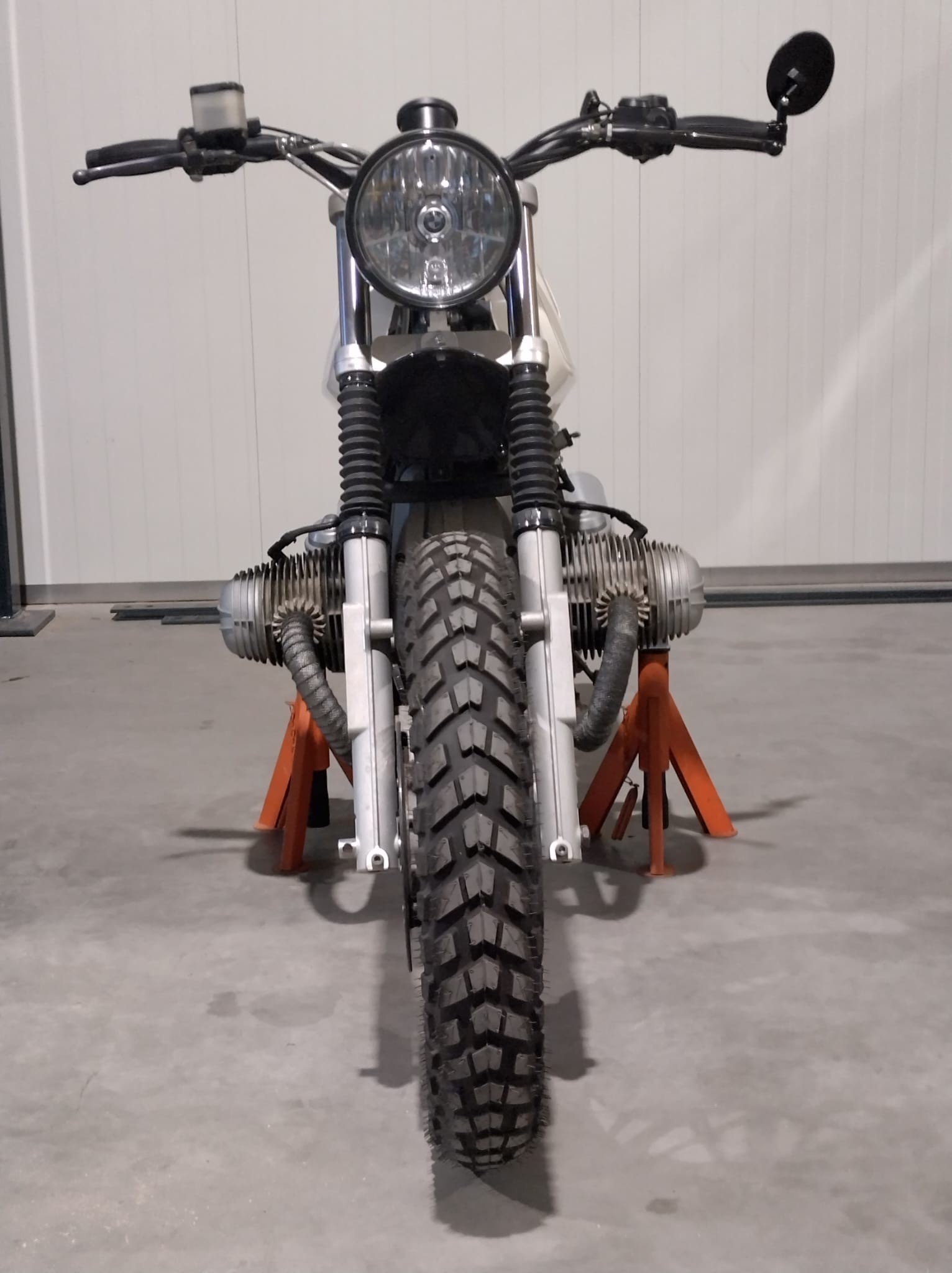 BMW Cafe Racer-image-2