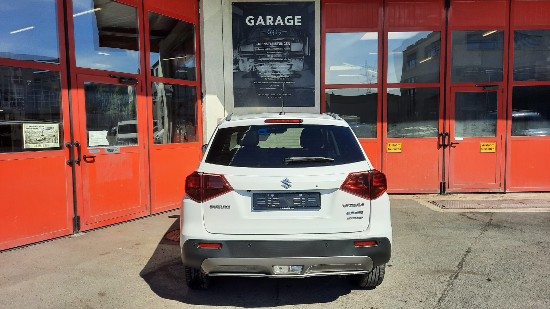 SUZUKI Vitara 1.4 Boosterjet Compact Top Hybrid Automatic-showroom-element-3