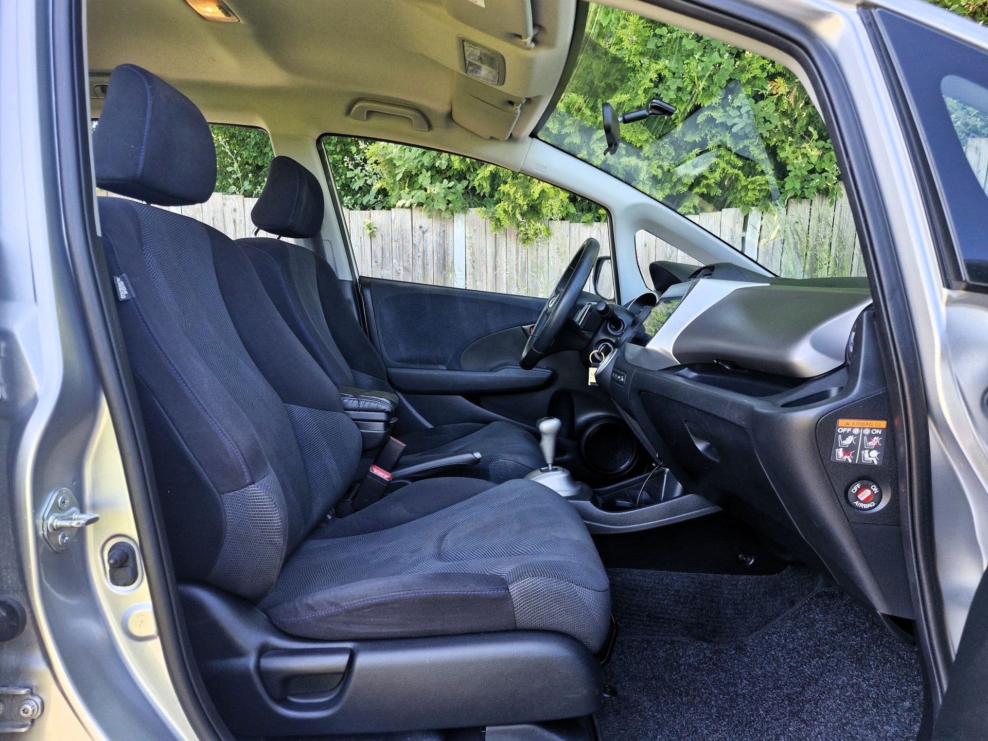 HONDA Jazz 1.4i Elegance i-Shift-image-8