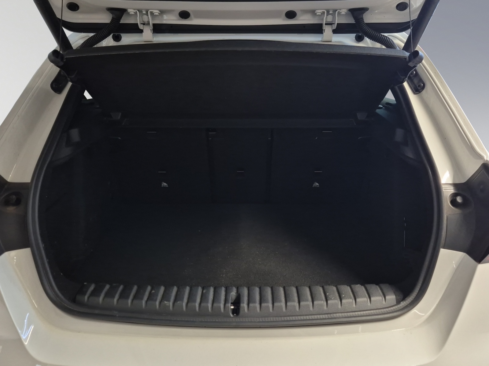 BMW 123 xDrive M Sport Steptronic-image-17