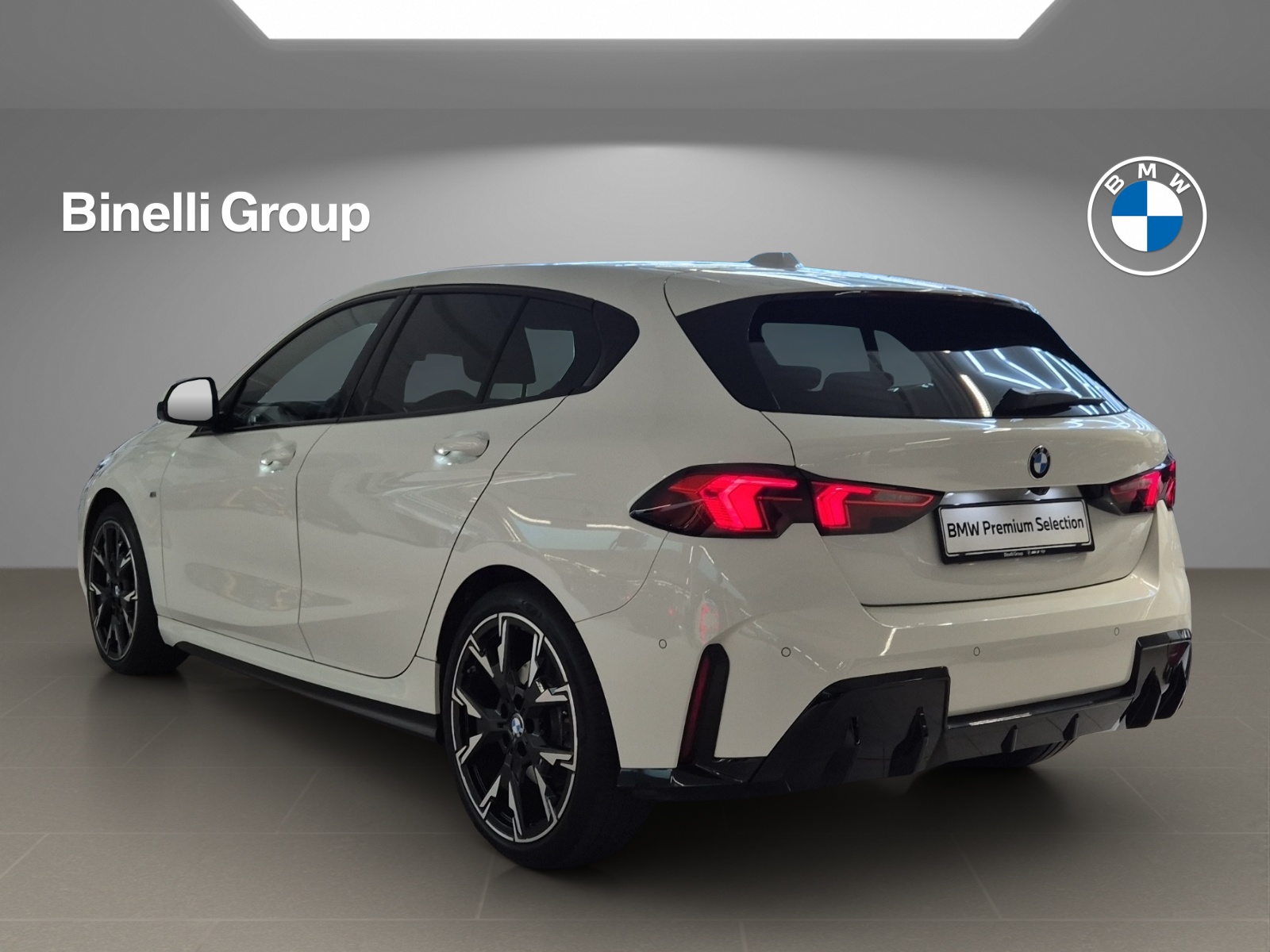 BMW 123 xDrive M Sport Steptronic-showroom-element-3