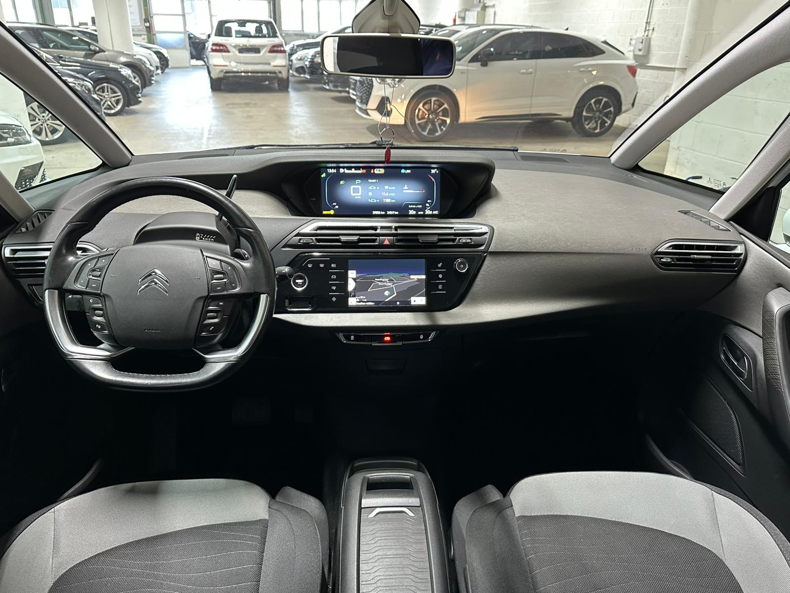 CITROEN C4 Picasso 1.6i 16V e-THP Exclusive Automatic-image-9