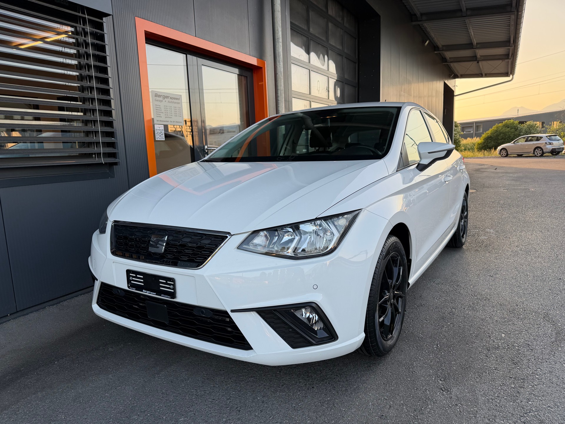 SEAT Ibiza 1.0 EcoTSI DSG Style-showroom-element-1