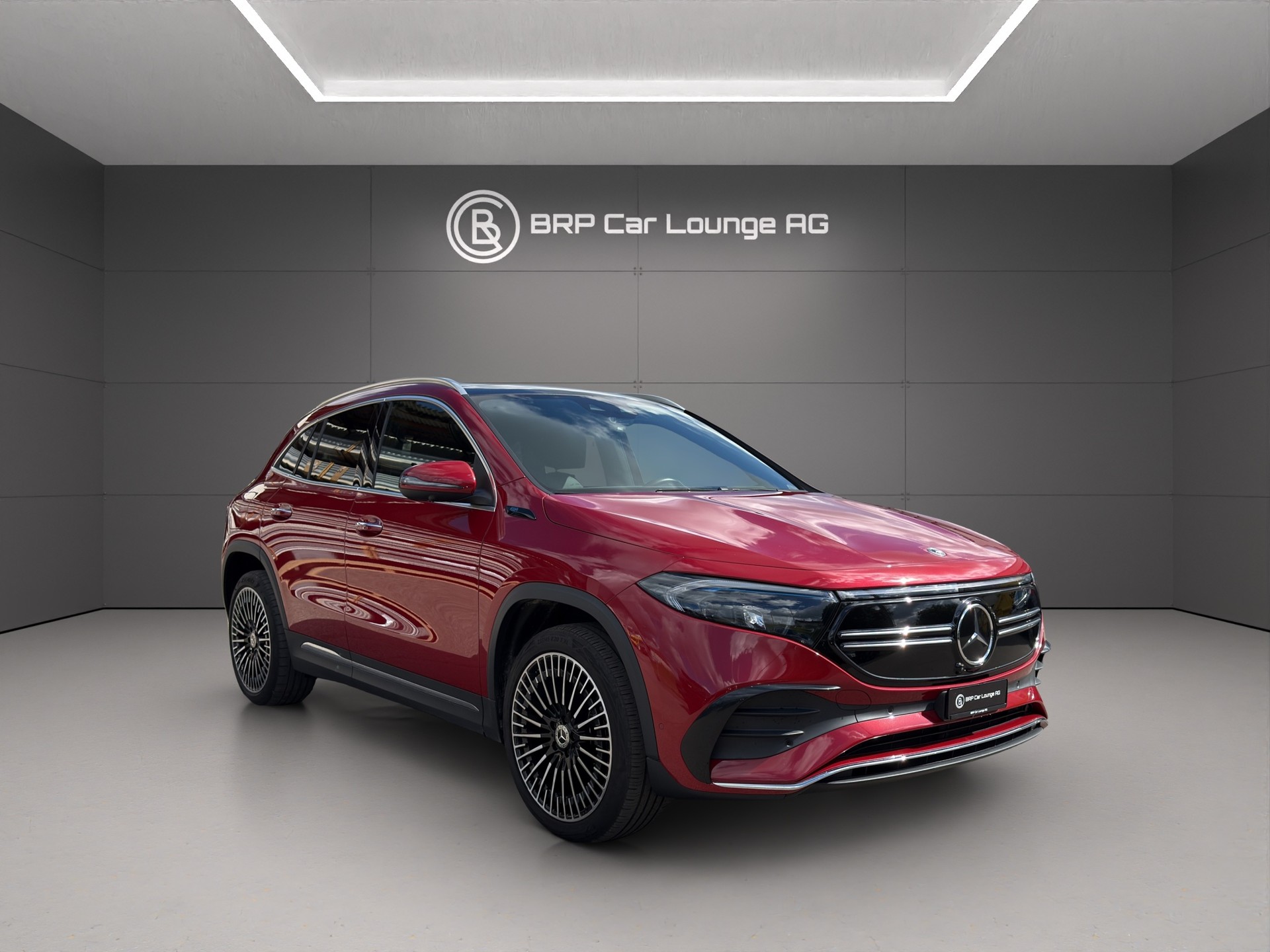 MERCEDES-BENZ EQA 350 AMG Line 4Matic * CH Fahrzeug *-image-6