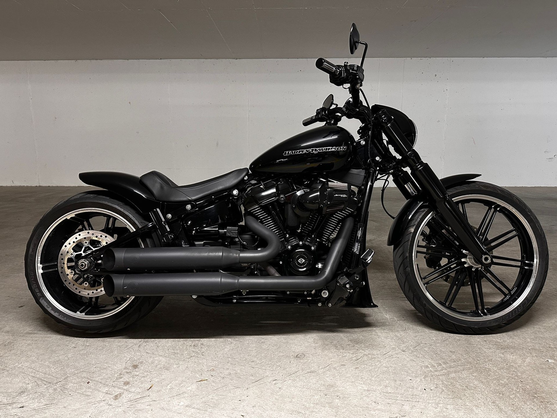 HARLEY-DAVIDSON FXBRS Breakout 114 ABS-image-0