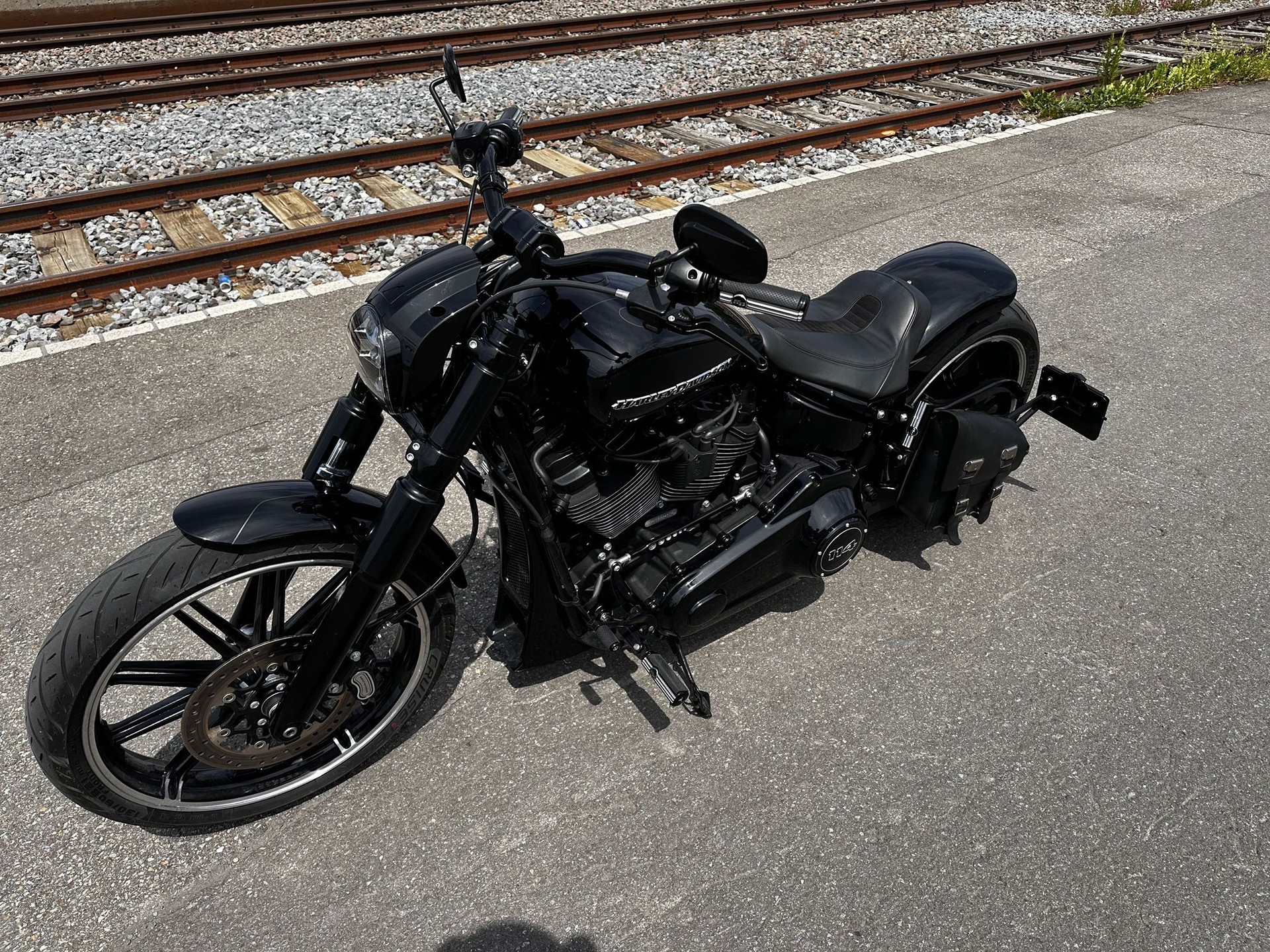HARLEY-DAVIDSON FXBRS Breakout 114 ABS-image-5