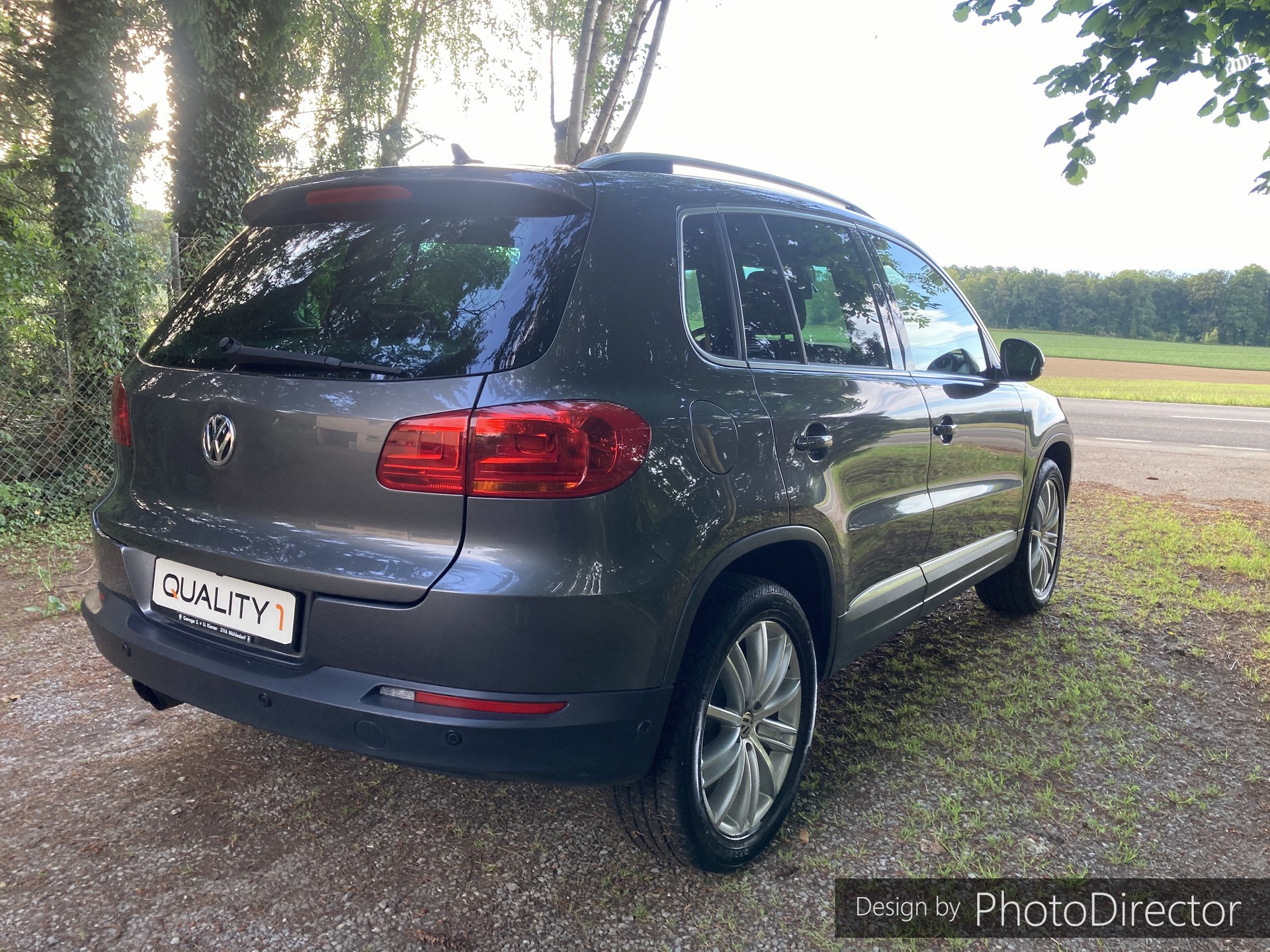 VW Tiguan 2.0 TSI Sport&Style 4Motion DSG-image-2