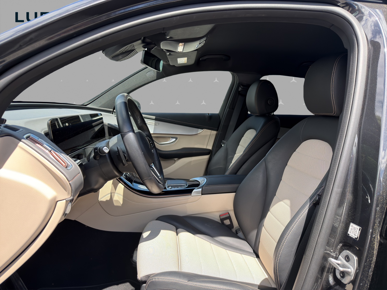MERCEDES-BENZ EQC 400 4Matic-image-7