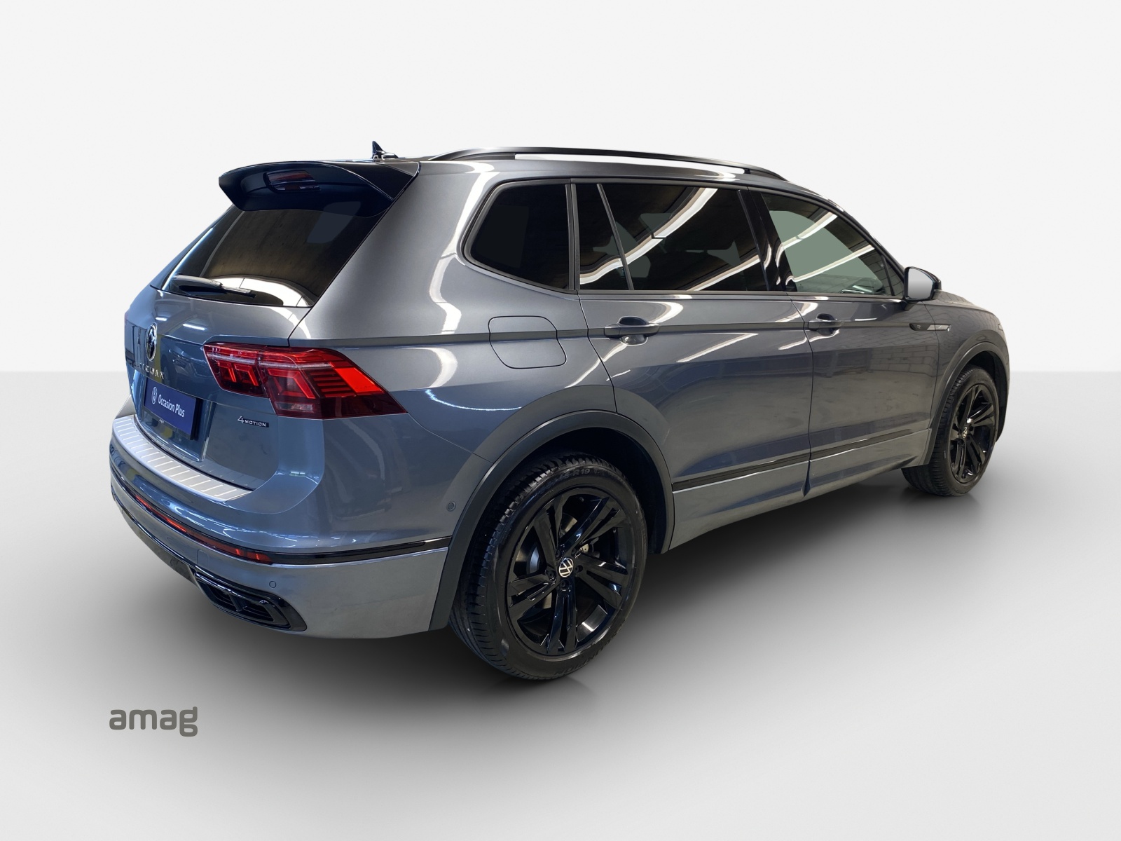 VW Tiguan Allspace 2.0TSI R-Line 4Motion DSG-image-4