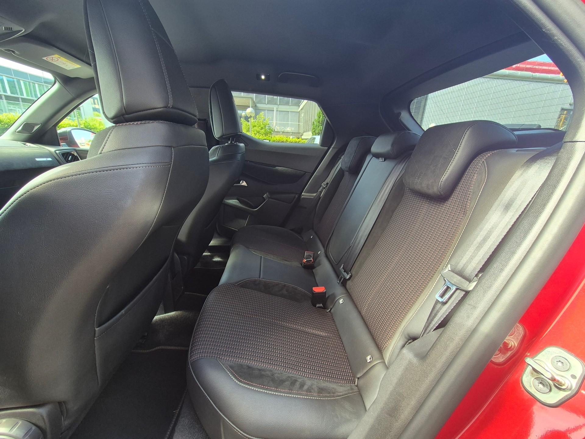 DS AUTOMOBILES DS 3 Crossback 1.2 PureTech Performance Line EAT8-image-7