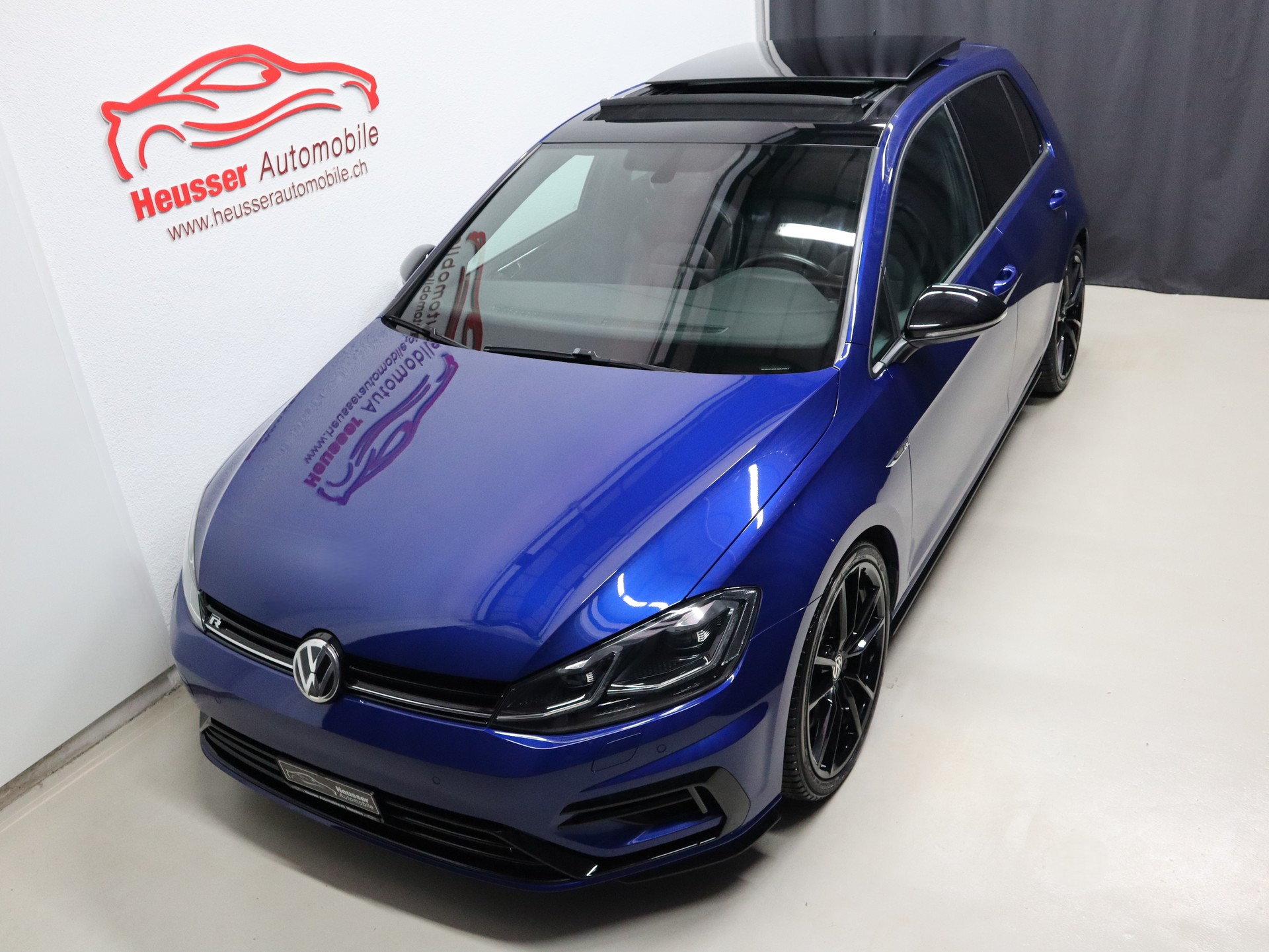 VW Golf 2.0 TSI R 4Motion DSG - Black Style - Panorama - Leder - Virtual Cockpit - Kamera - REMUS - No OPF - 310 PS-showroom-element-2