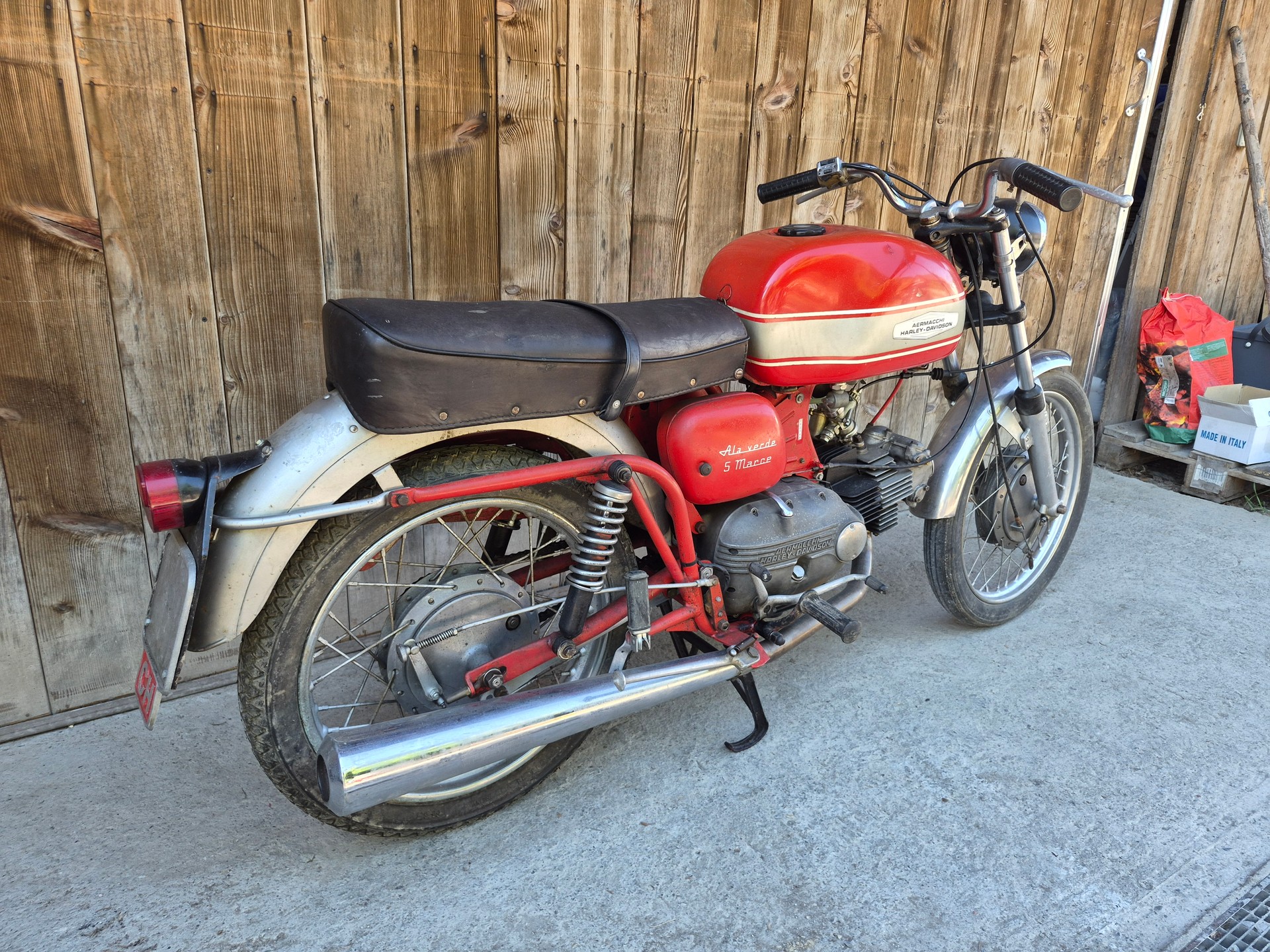 AERMACCHI Ala Verde 250-image-1