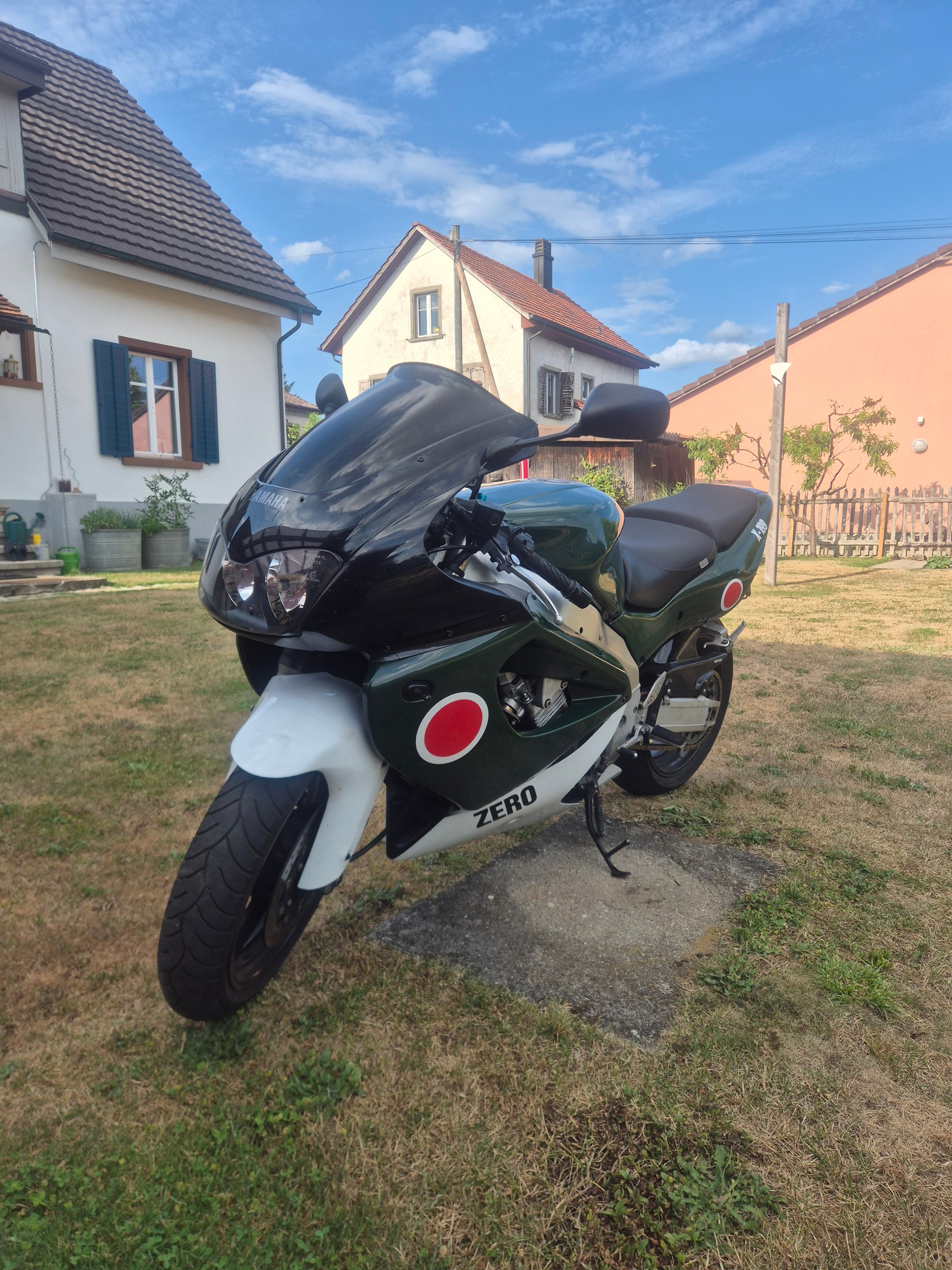 YAMAHA YZF 1000 R Thunderace-image-5