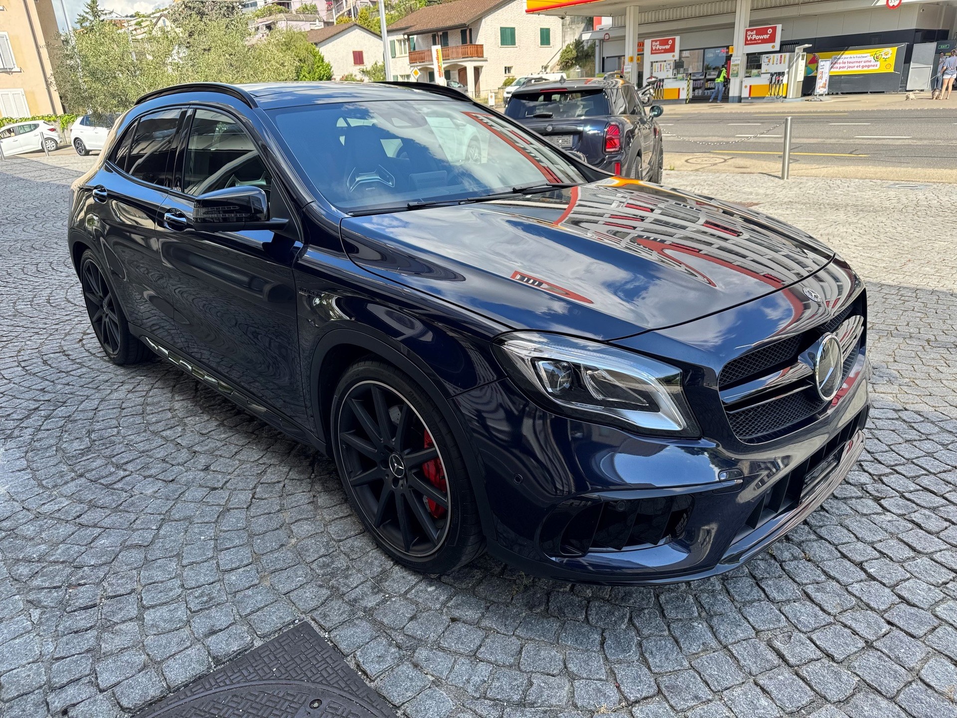 MERCEDES-BENZ GLA 45 AMG 4Matic-image-4