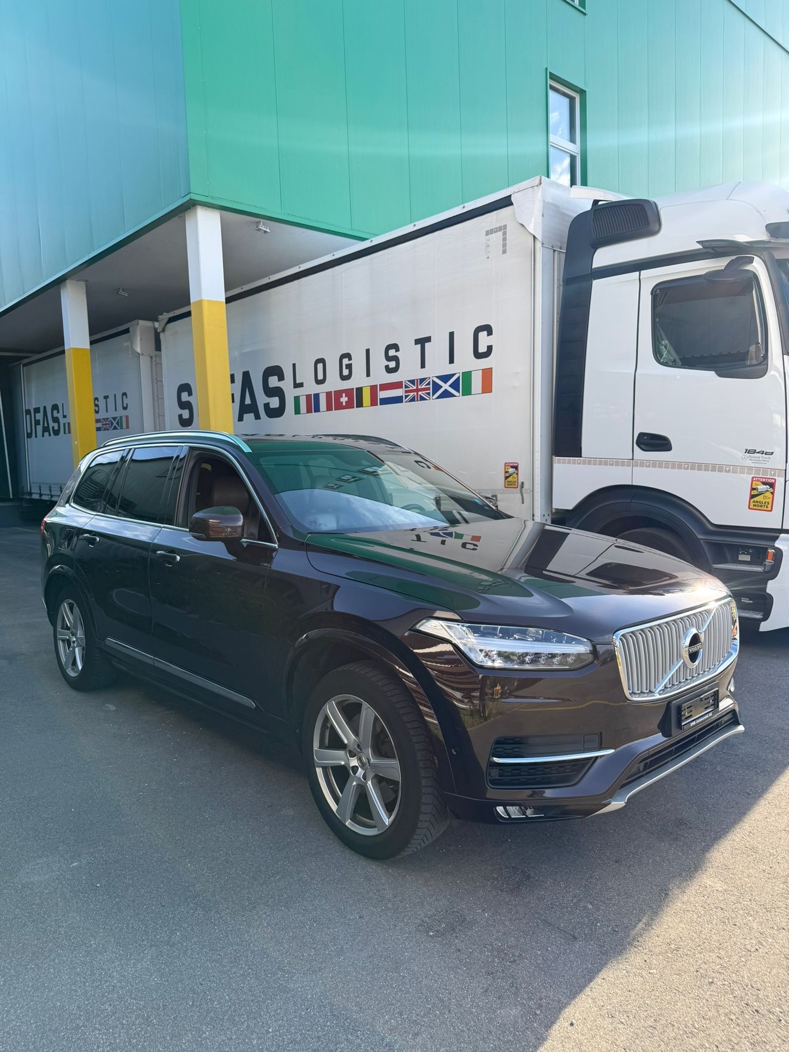 VOLVO XC90 D5 AWD Inscription Geartronic-image-2