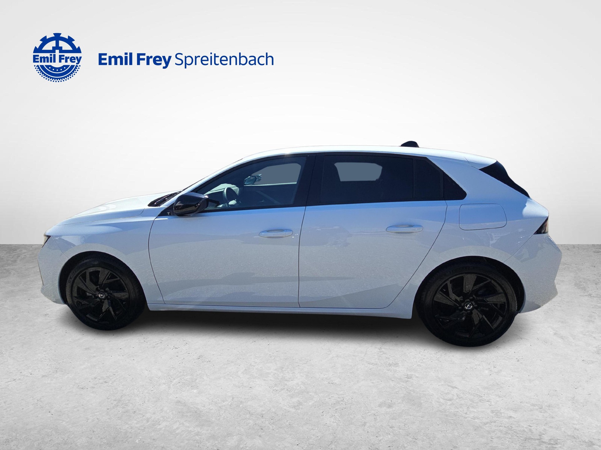 OPEL Astra 1.6 T PHEV 180 GS / ab 3,99% Leasing bei Abschluss einer Protect Autoversicherung-showroom-element-1