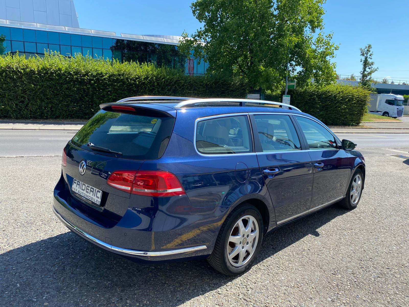 VW Passat Variant 1.4 TSI BMT CL DSG-showroom-element-3