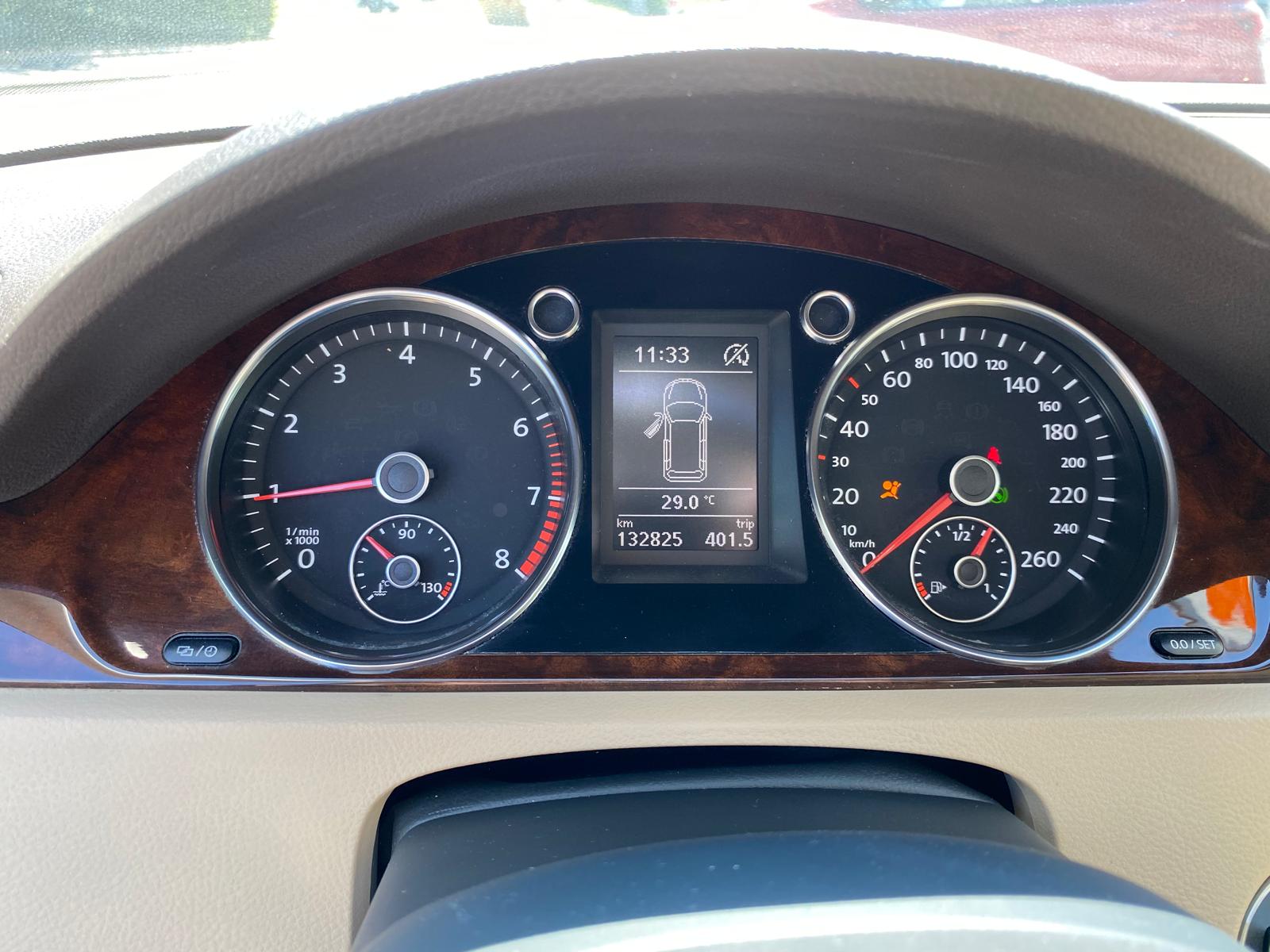 VW Passat Variant 1.4 TSI BMT CL DSG-image-9