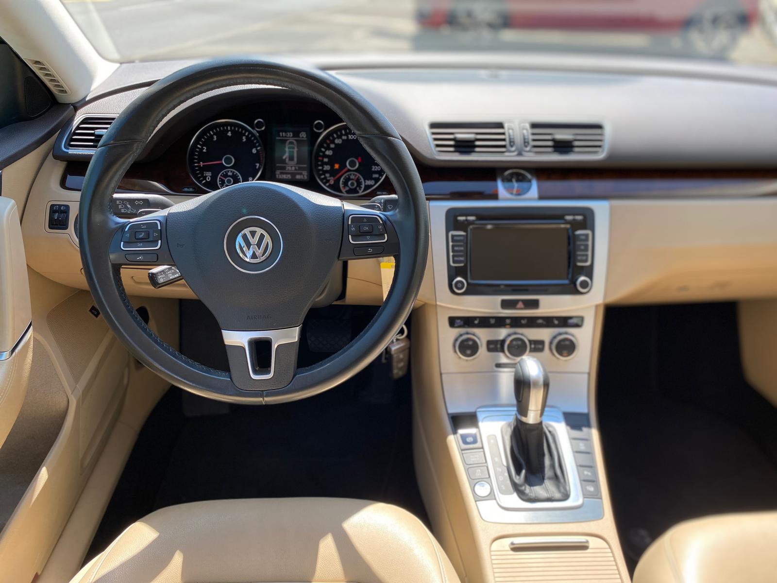 VW Passat Variant 1.4 TSI BMT CL DSG-image-7
