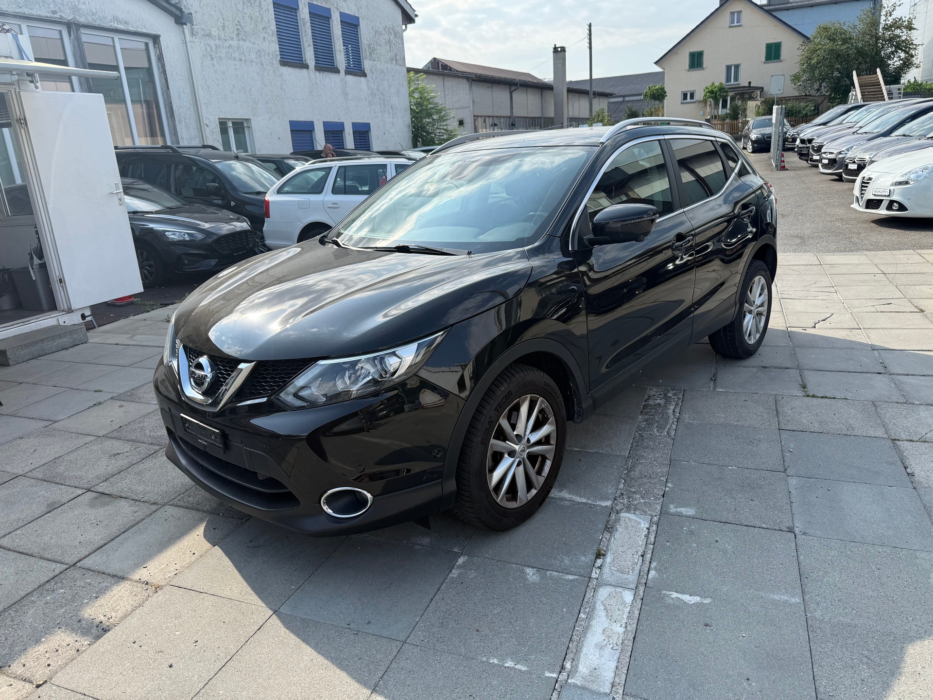 NISSAN Qashqai 1.2 DIG-T 360° Xtronic CVT