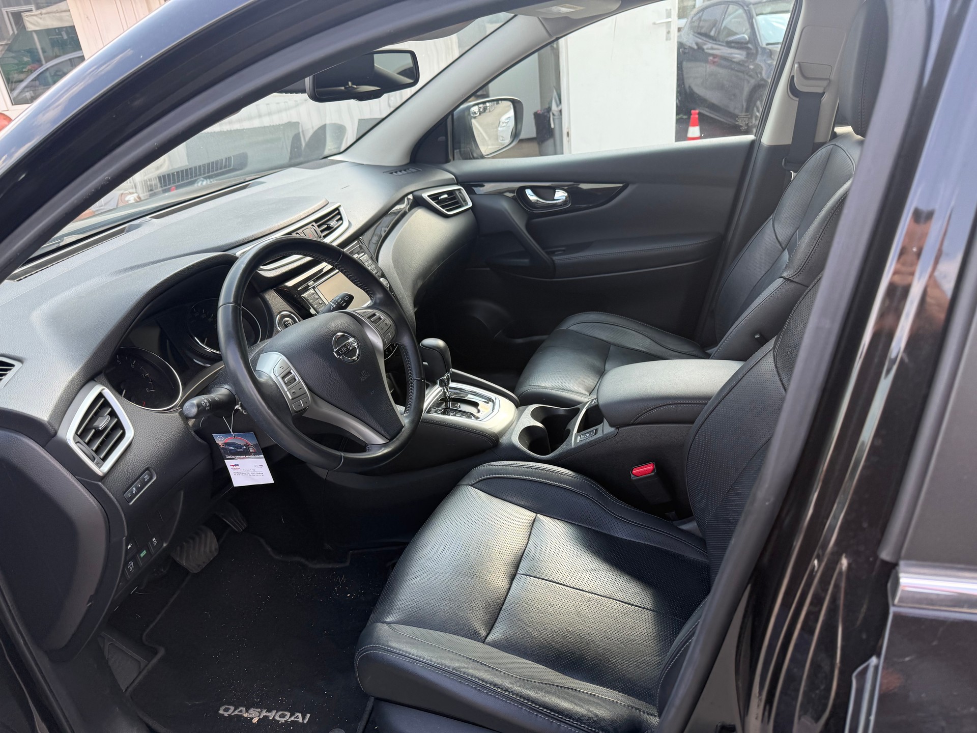 NISSAN Qashqai 1.2 DIG-T 360° Xtronic CVT-image-6