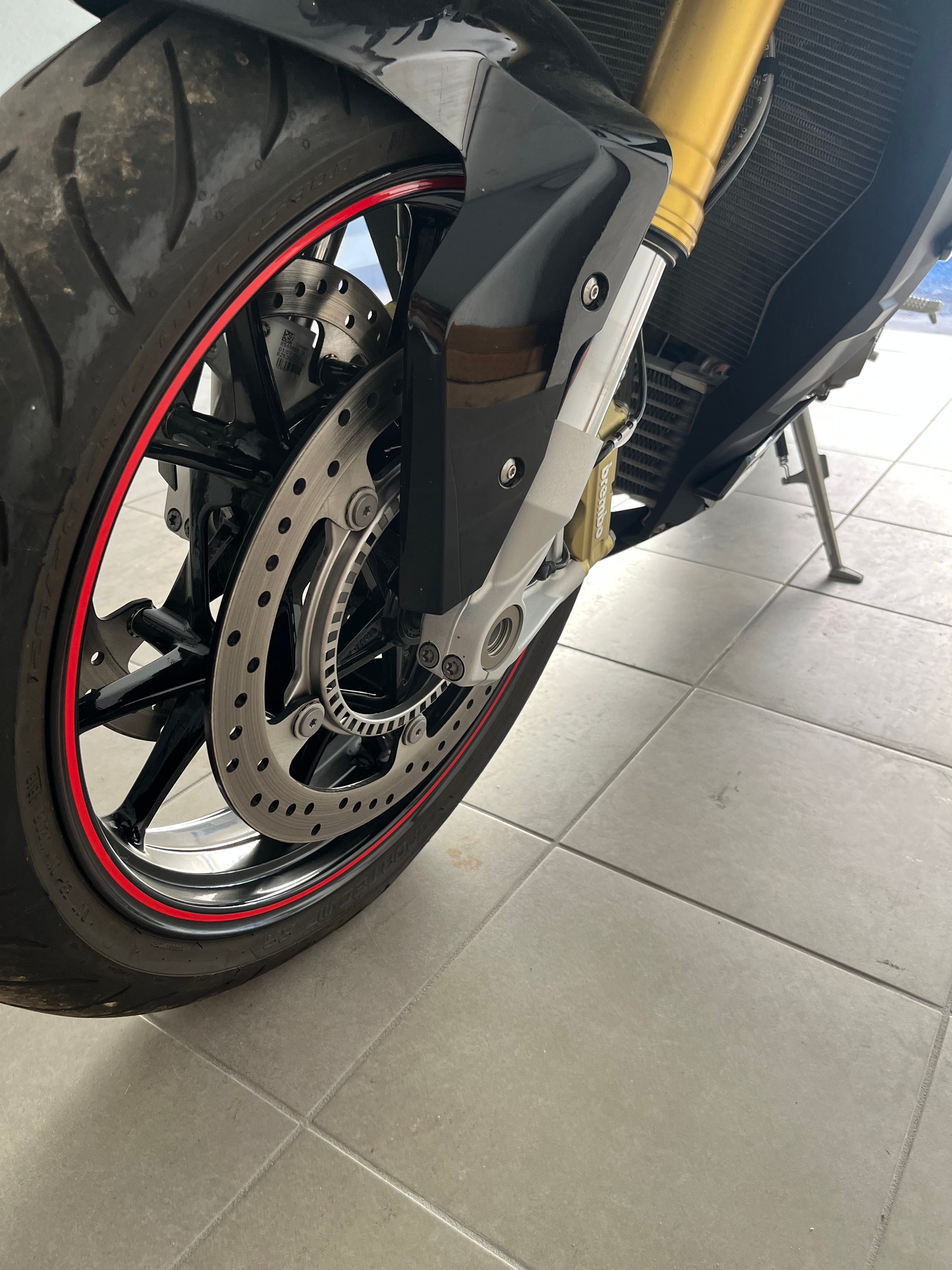 BMW S 1000 R ABS-image-6