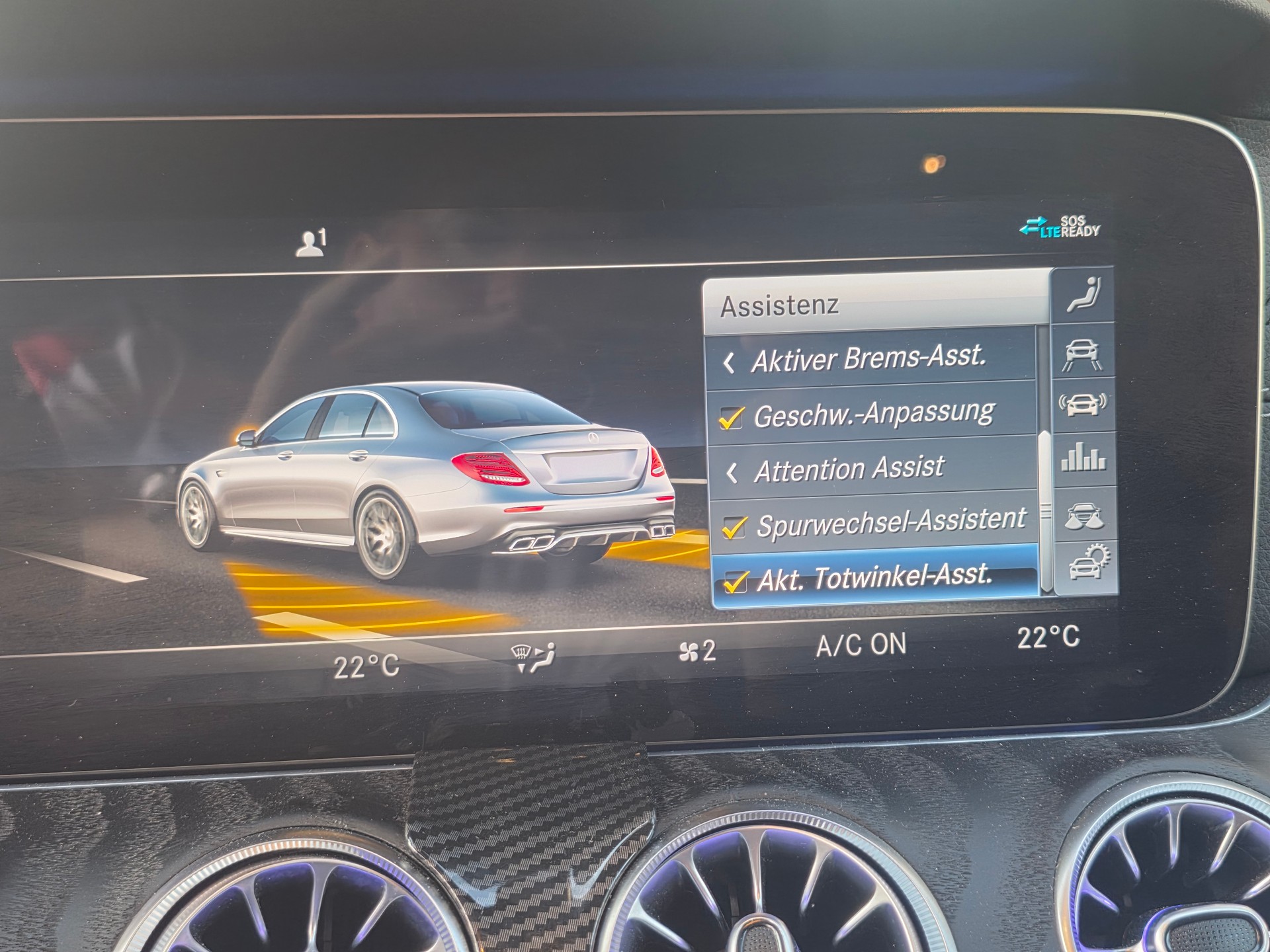 MERCEDES-BENZ E 200 AMG Line 4Matic 9G-Tronic ** E53 AMG UMBAU -TIEFER LEG. -20 ZOLL -BURMASTER -360° KAMERA -SAFETY + KOMFORT PAKET **-image-24