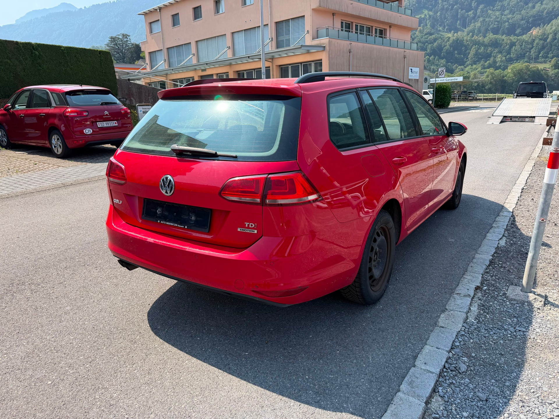 VW Golf Variant 1.6 TDI Trendline 4Motion-showroom-element-3