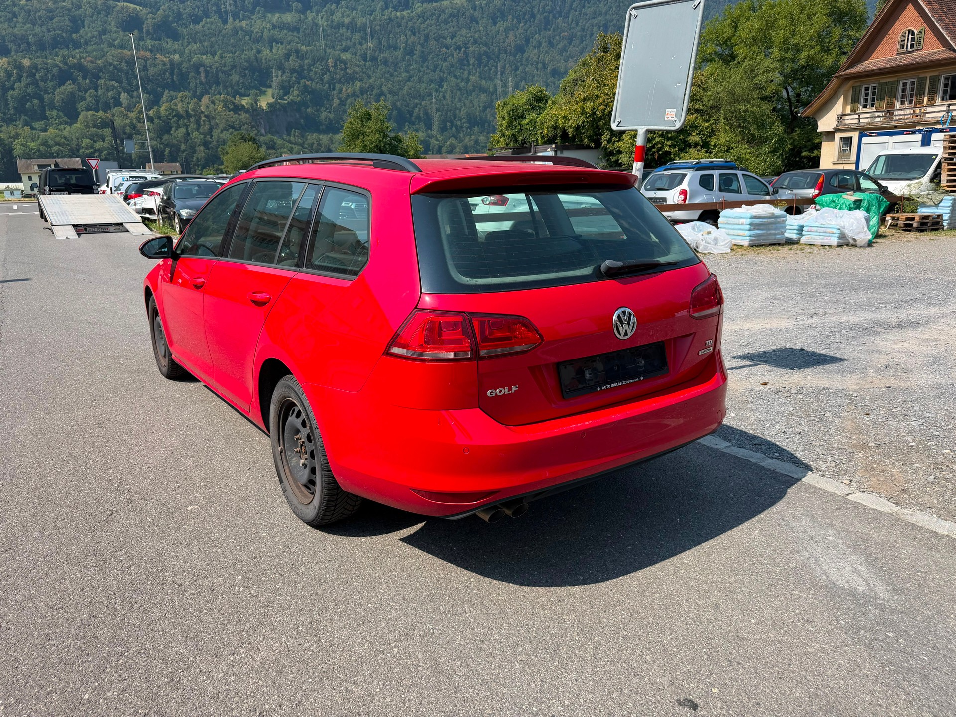 VW Golf Variant 1.6 TDI Trendline 4Motion-showroom-element-2