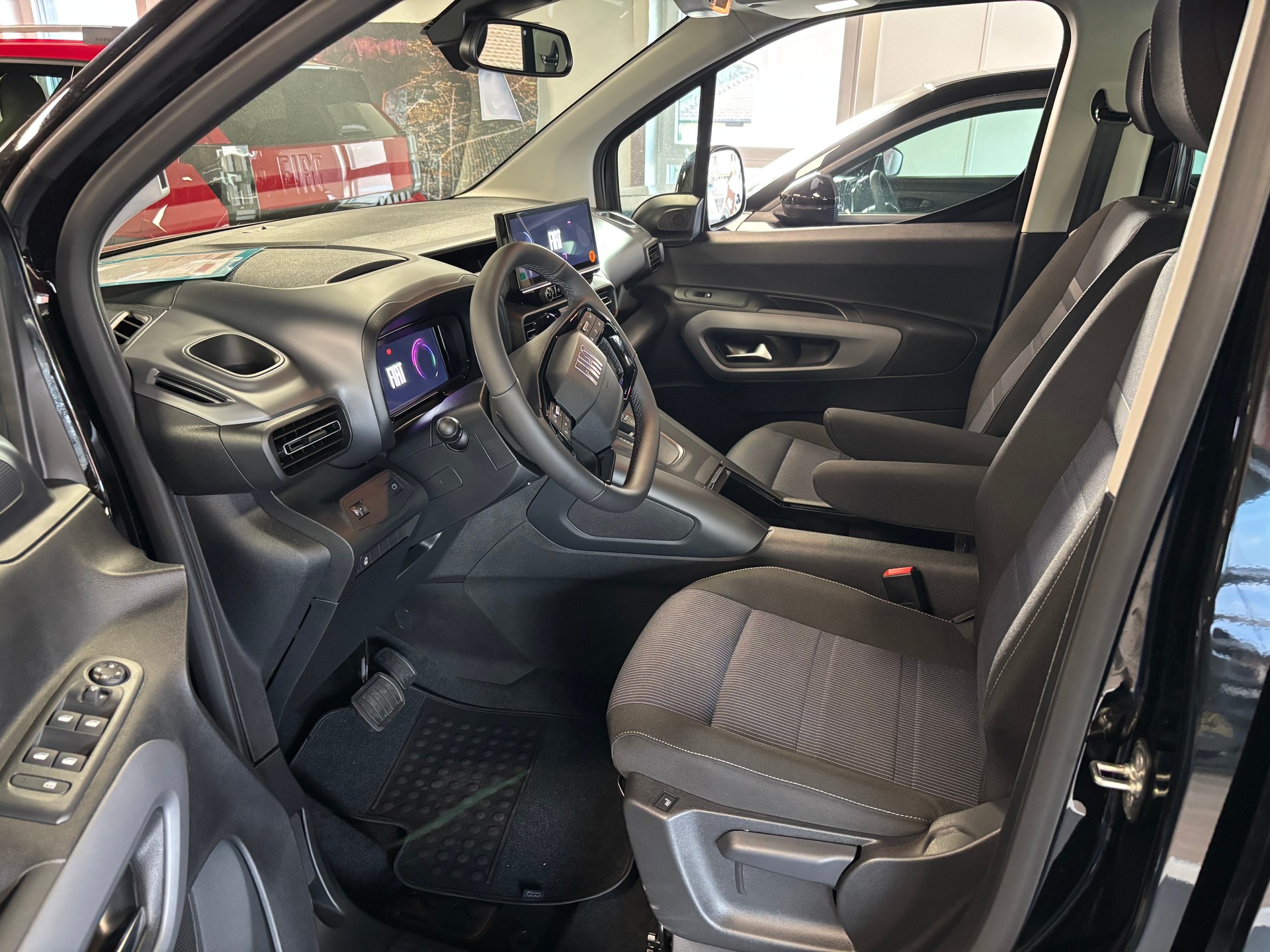 FIAT Qubo L 1.5 D La Prima-image-3