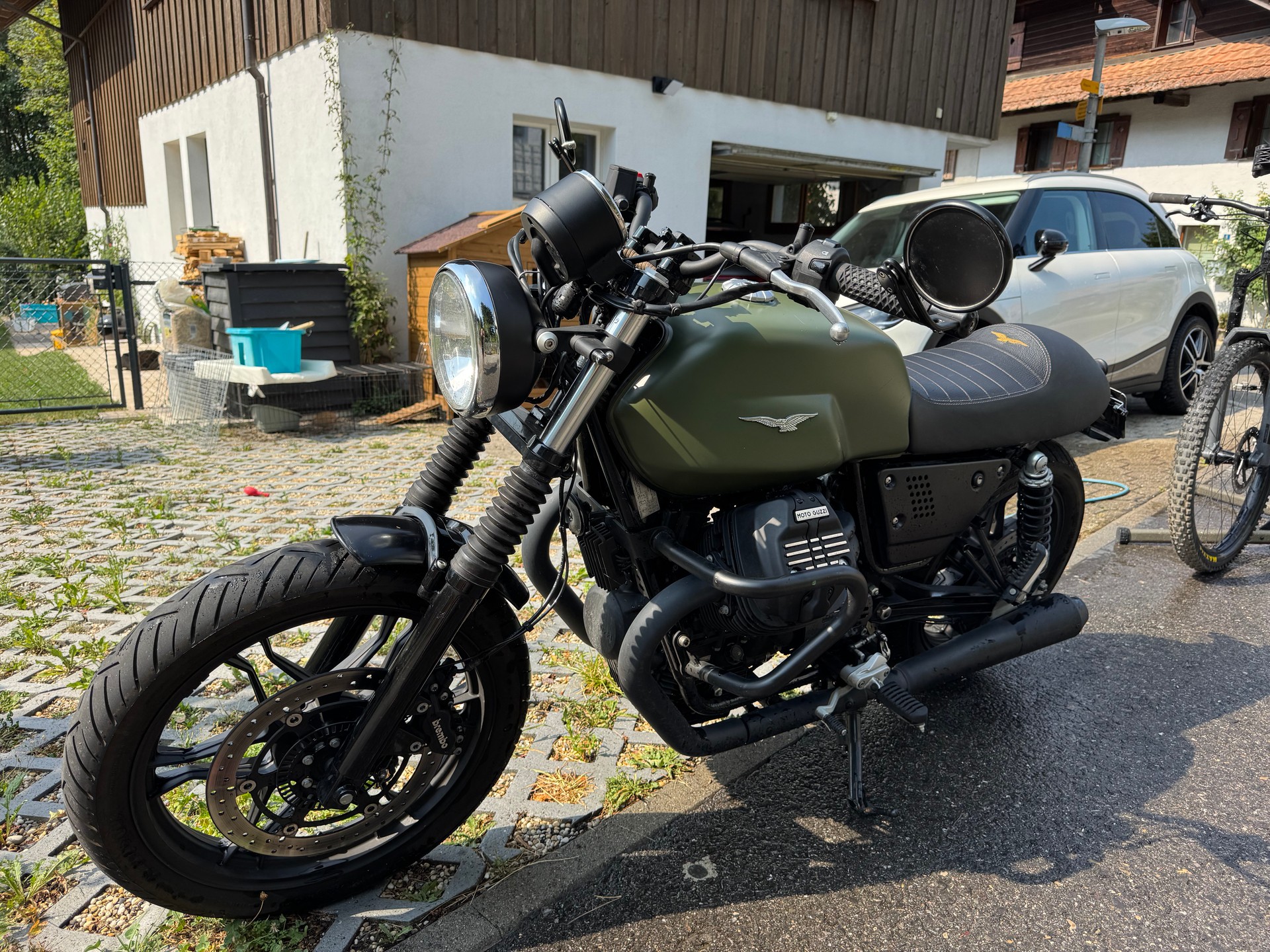 MOTO GUZZI V7 III Stone 750 ABS-image-3