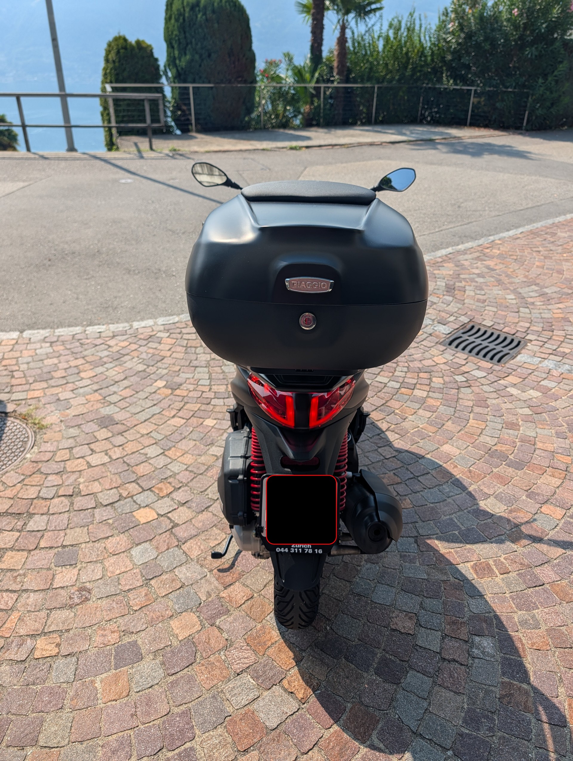 PIAGGIO Medley 125 iGet RST Sport-image-2