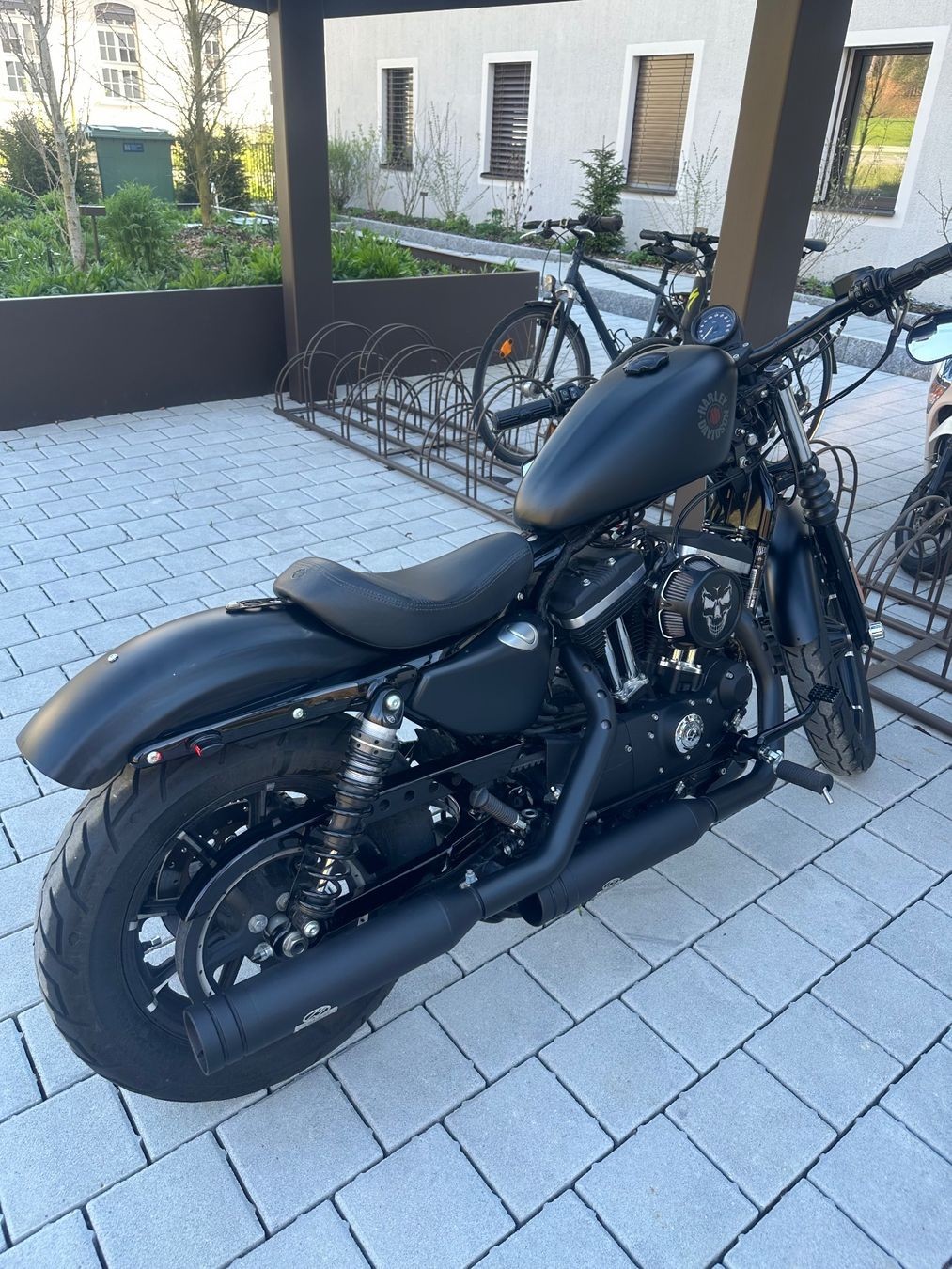 HARLEY-DAVIDSON XL 883 N Sportster Iron ABS-image-5