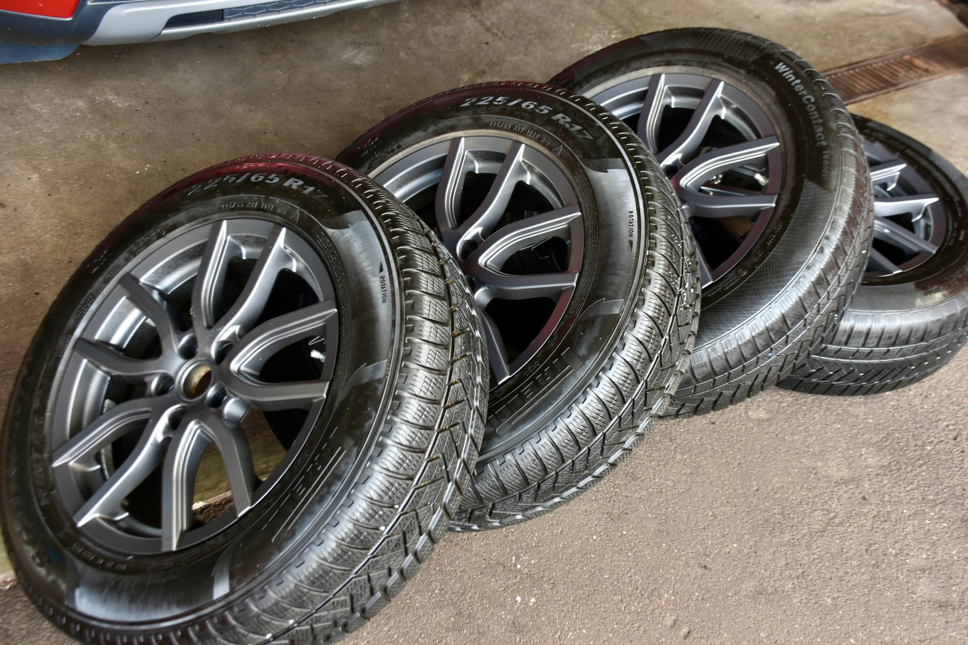 LAND ROVER Discovery Sport 2.0 TD4 SE-image-13