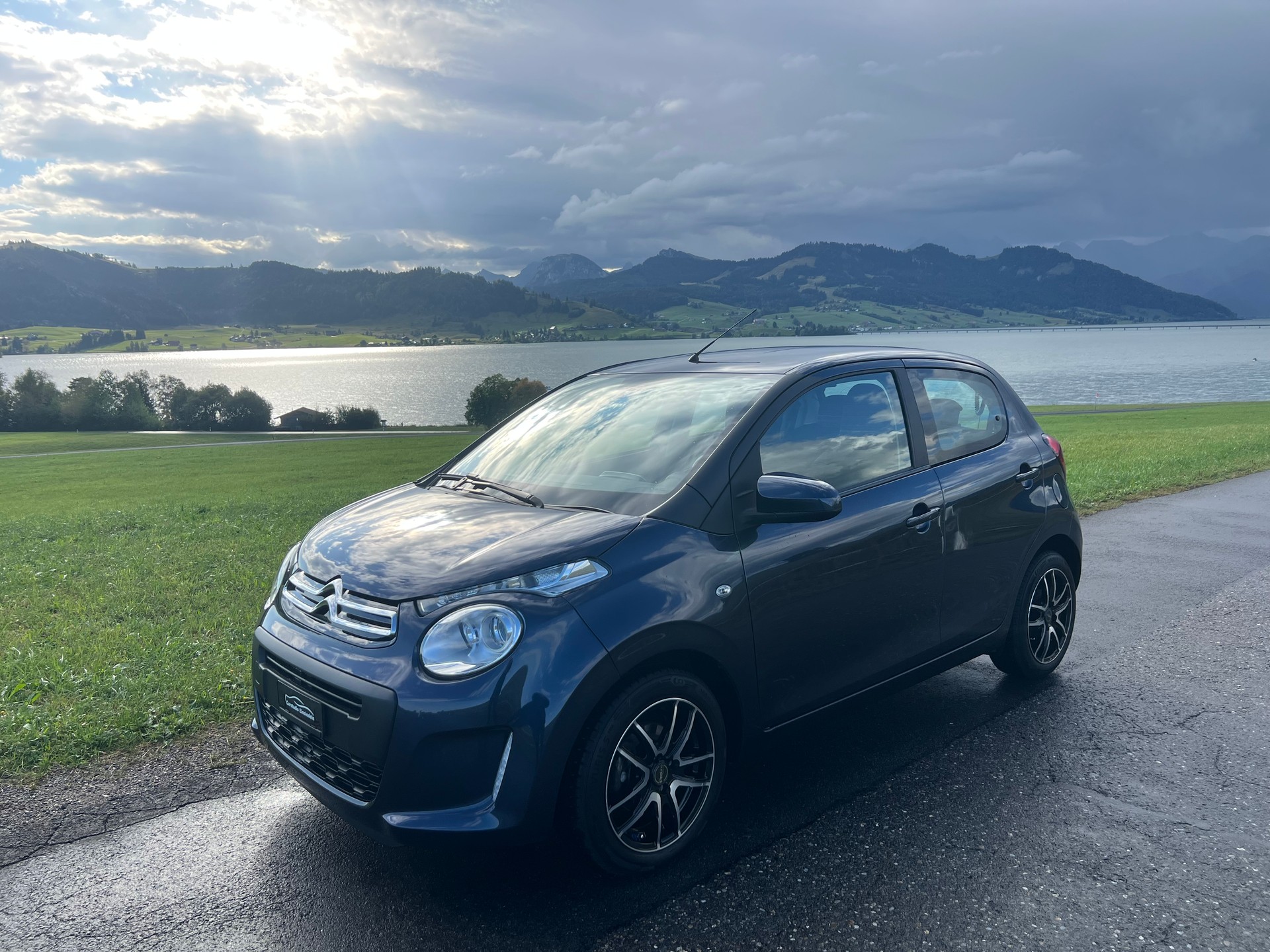 CITROEN C1 1.2 VTi Swiss&Me