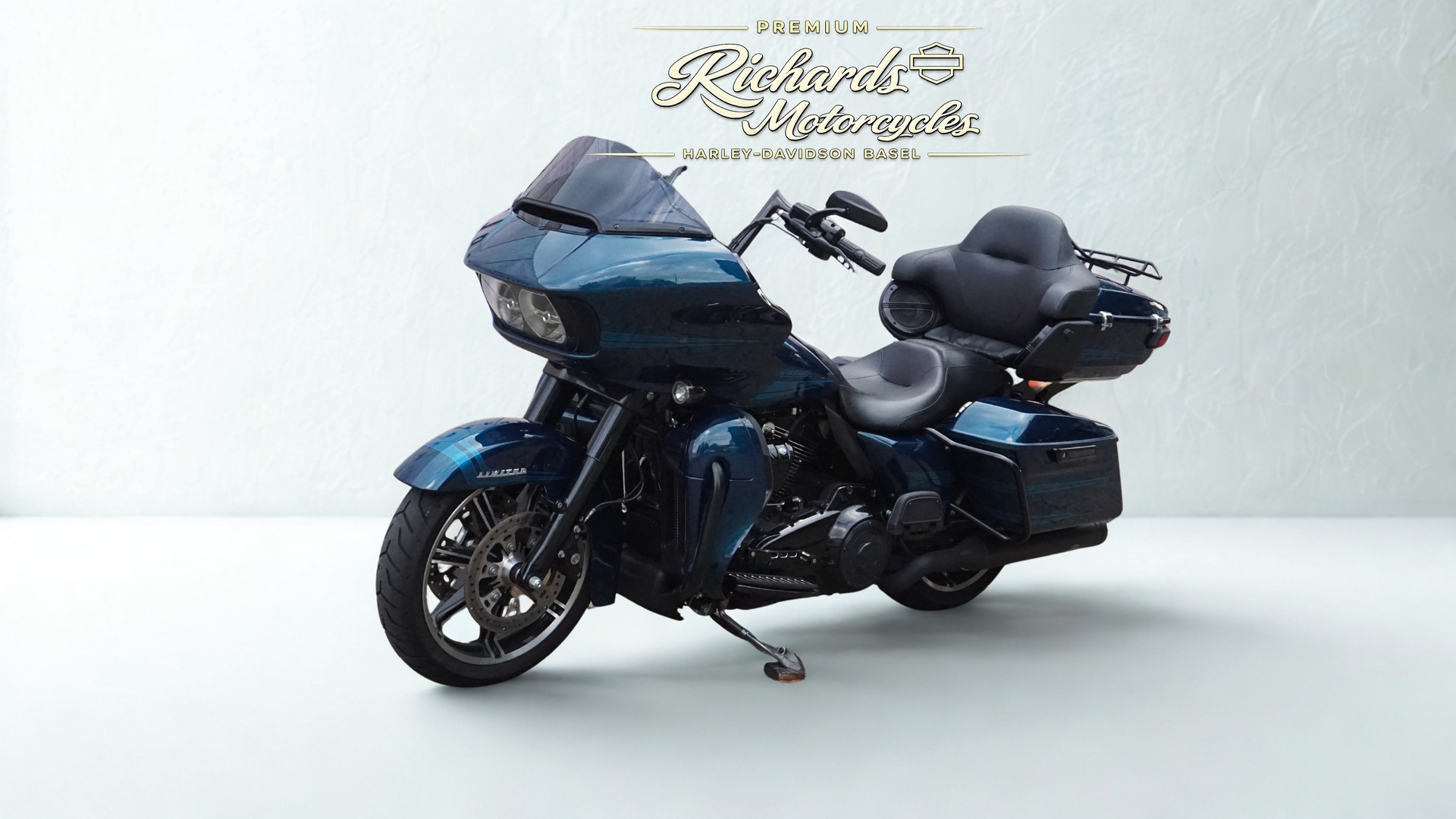 HARLEY-DAVIDSON FLTRK Road Glide Limited 114-image-4
