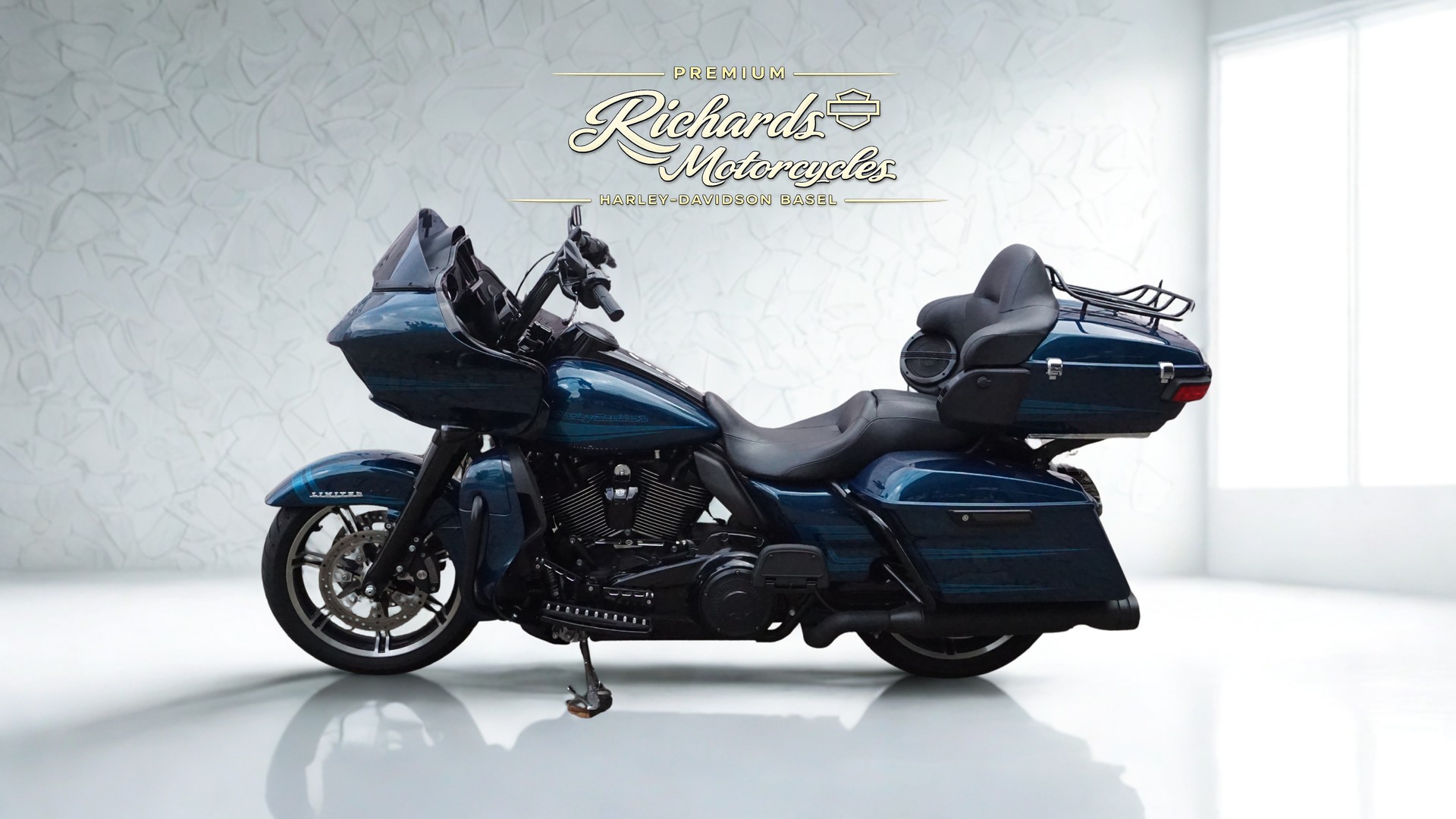 HARLEY-DAVIDSON FLTRK Road Glide Limited 114-image-3