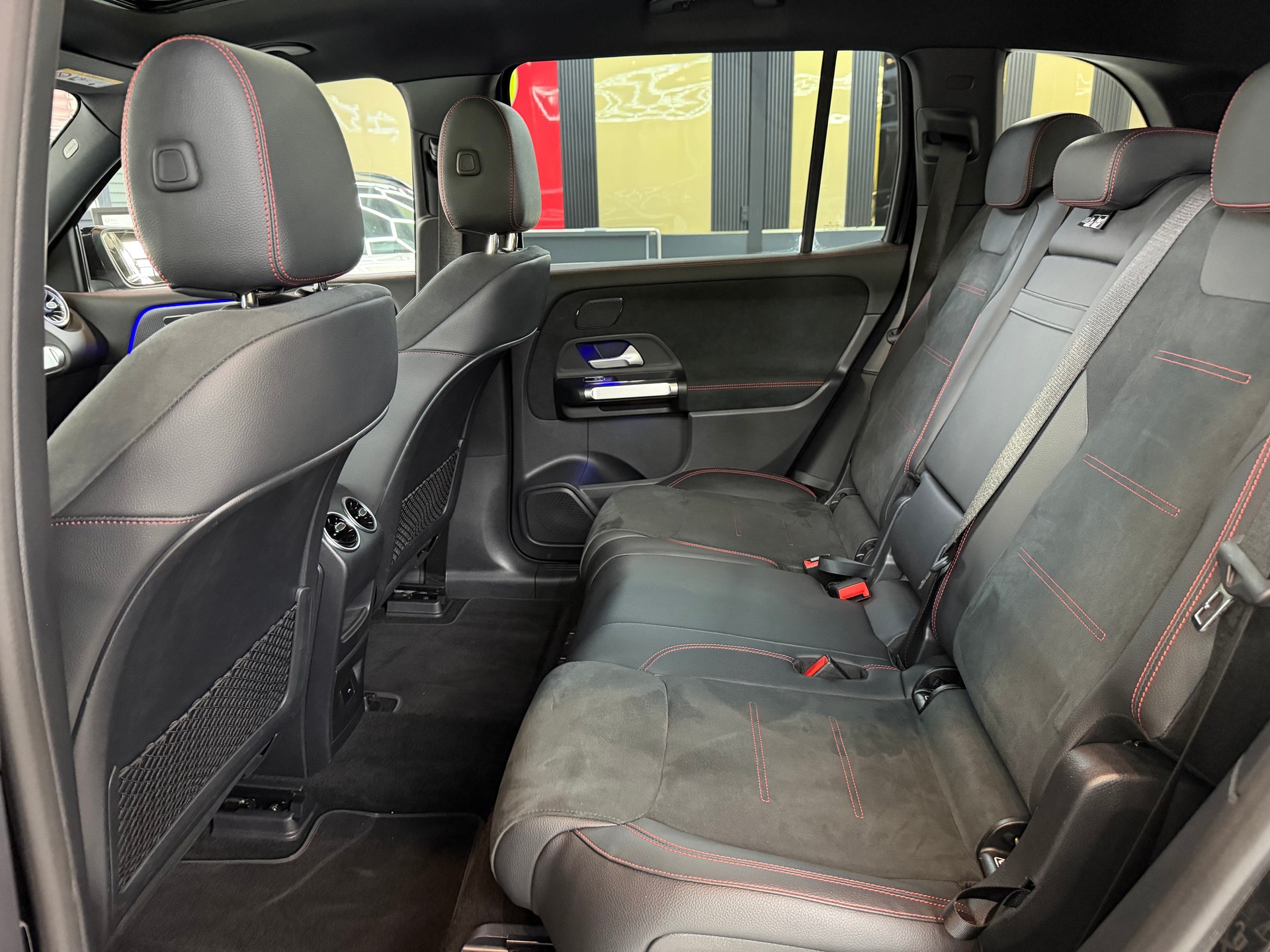 MERCEDES-BENZ EQB 350 AMG Line 4Matic-image-14
