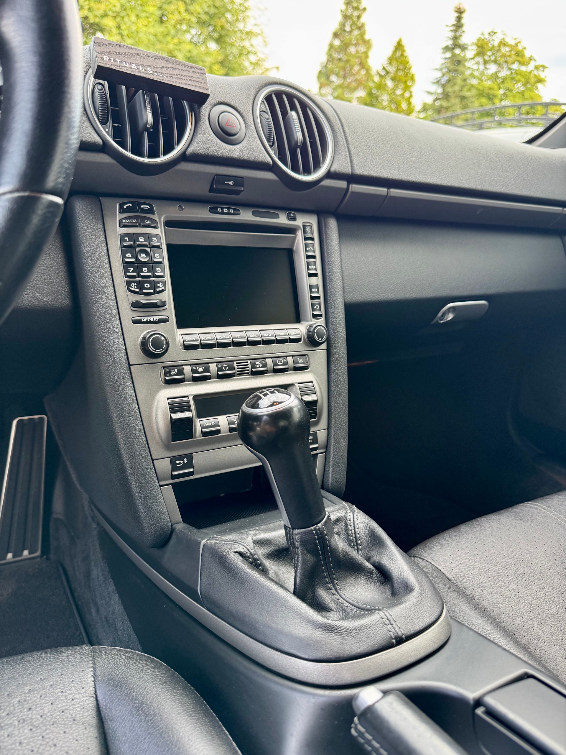 PORSCHE Cayman 2.7-image-13