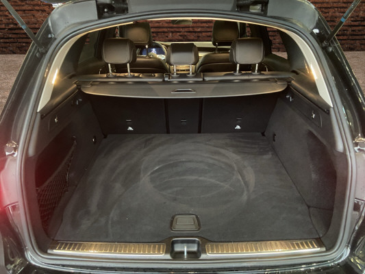MERCEDES-BENZ GLC 220 d 4M 9G-Tronic-image-7