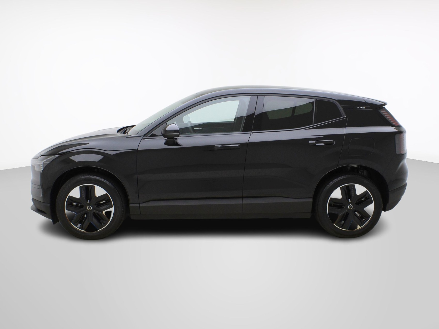 VOLVO EX30 E60 Core **10 Jahre Volvo Swiss Premium**-showroom-element-2