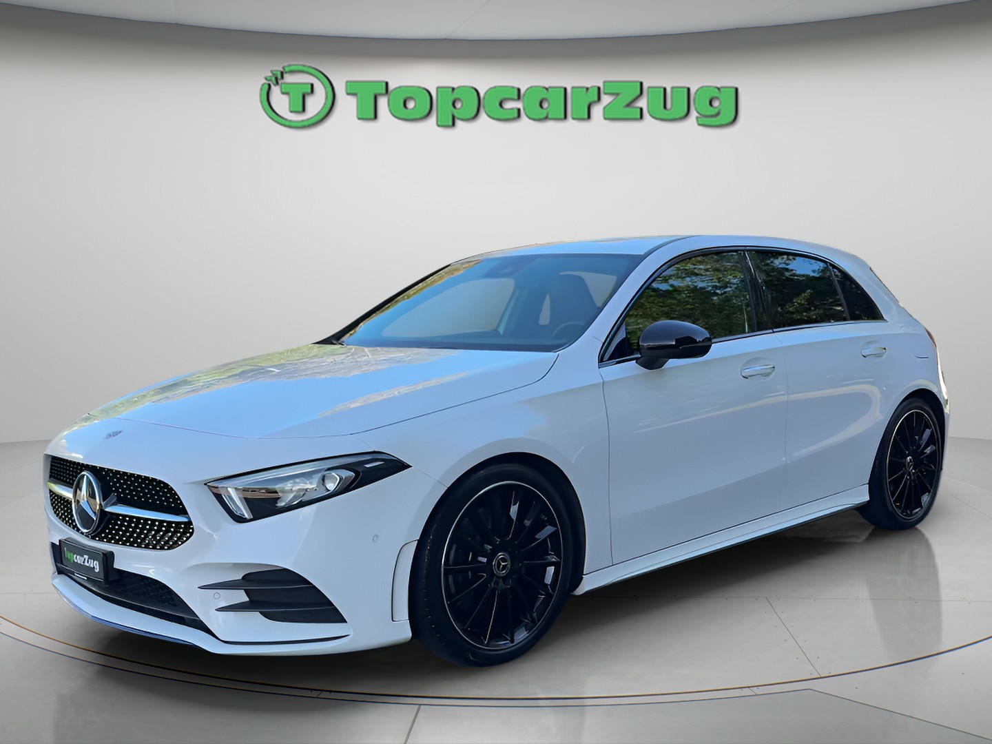 MERCEDES-BENZ A 250 AMG Line 7G-DCT-showroom-element-1